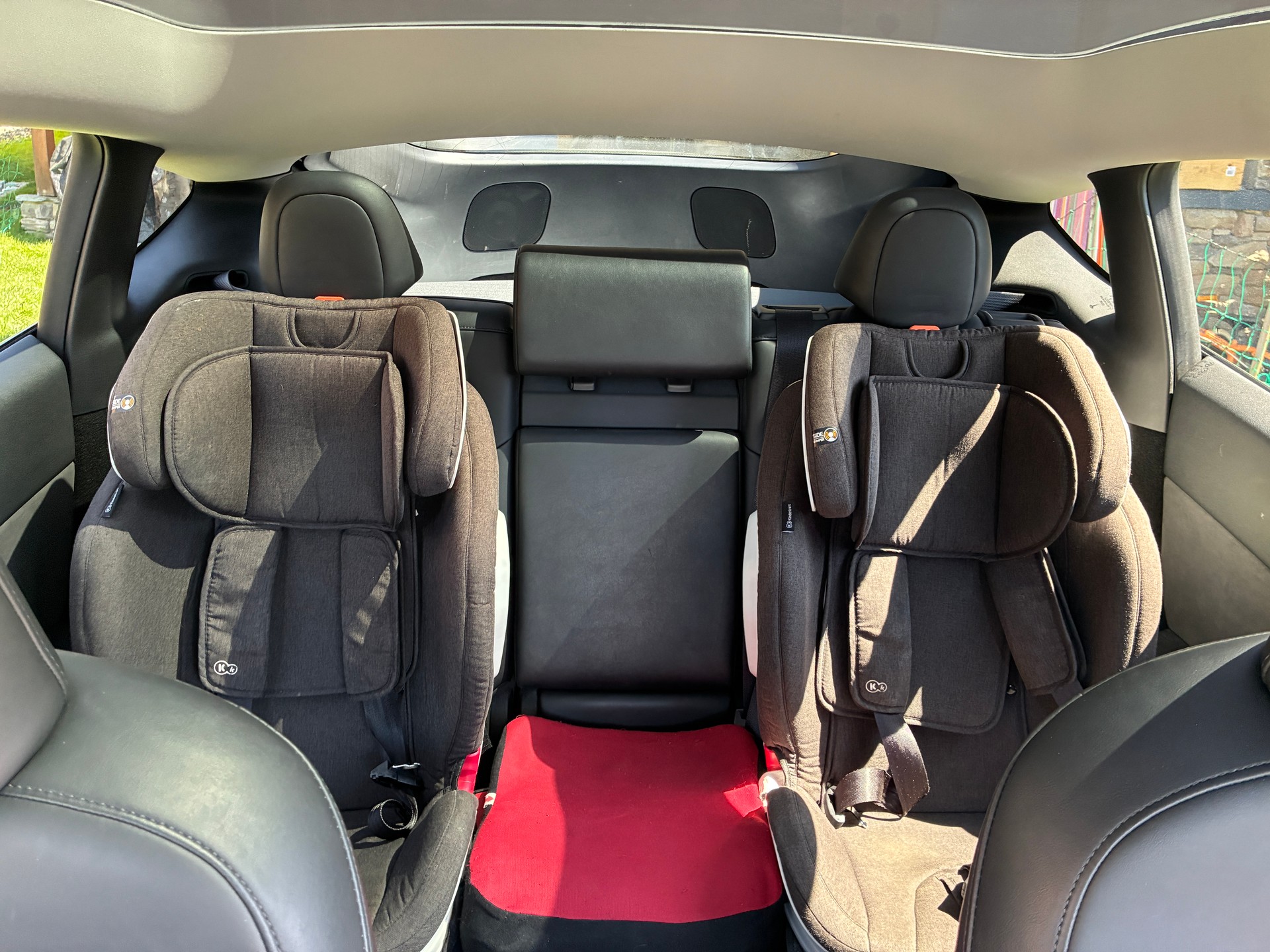 TESLA Long Range AWD - 4x4-image-3