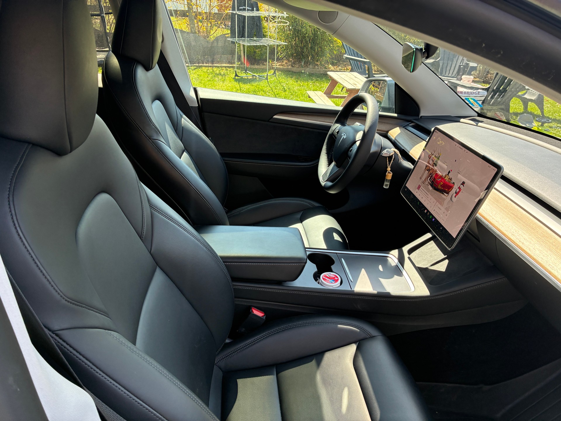 TESLA Long Range AWD - 4x4-image-2
