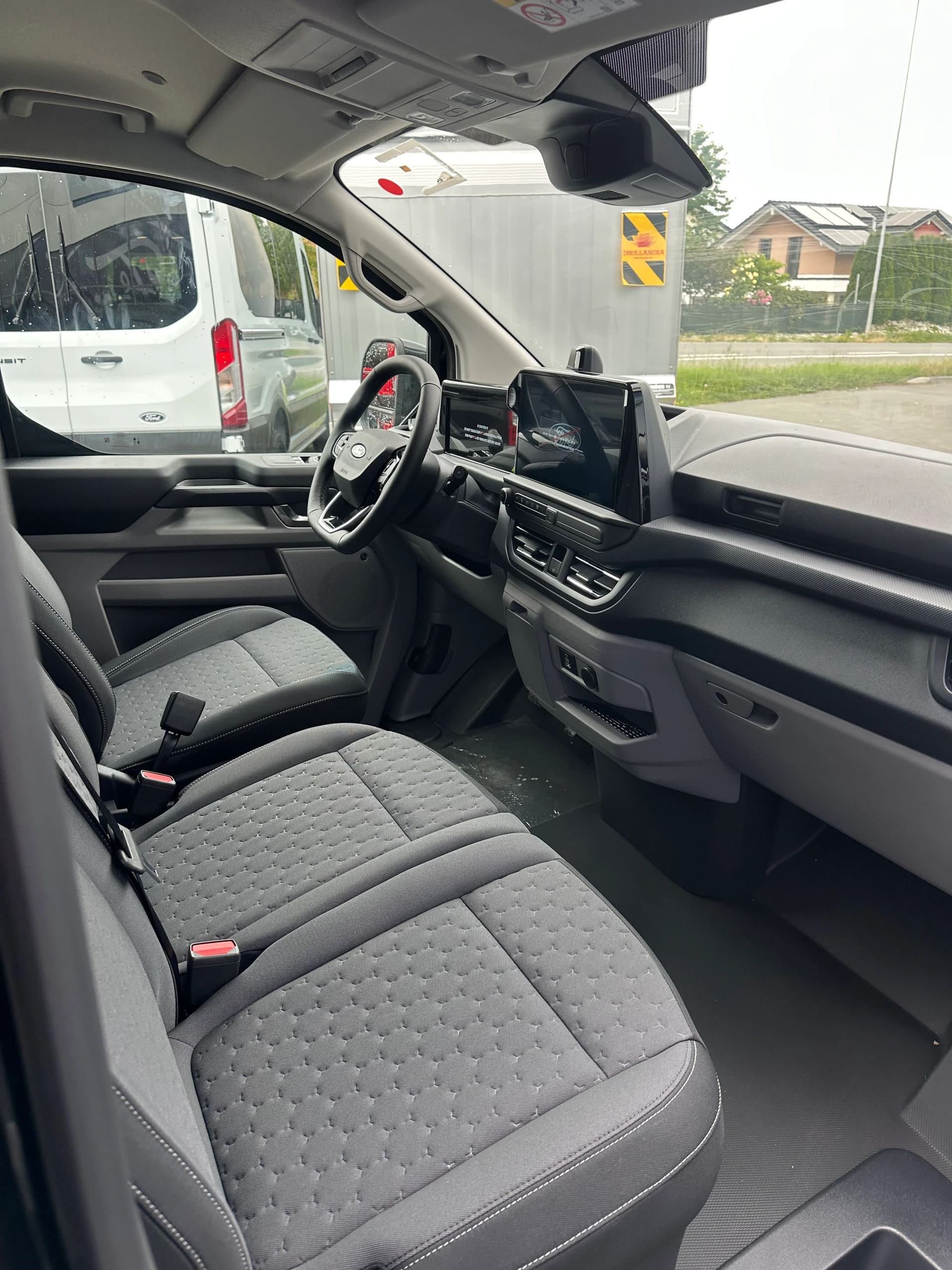 FORD Transit Custom Van 320 L1 2.0 EcoBl Ltd./170CV/Aut.-image-12