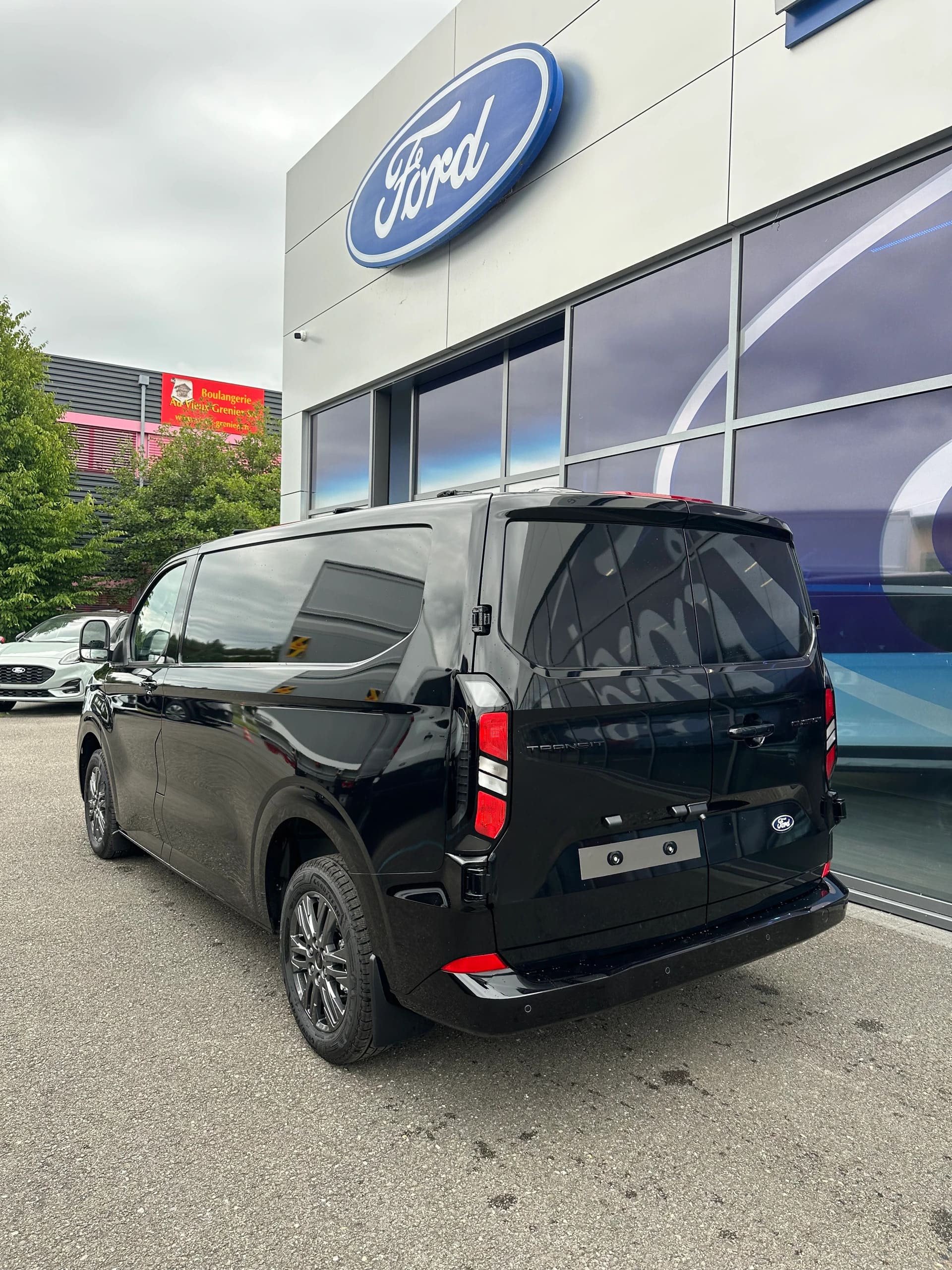 FORD Transit Custom Van 320 L1 2.0 EcoBl Ltd./170CV/Aut.-image-3