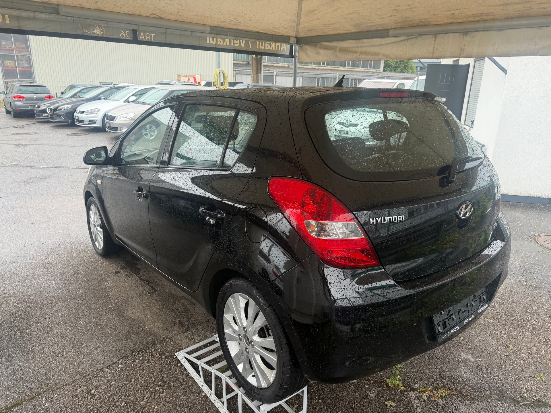 HYUNDAI i20 1.6 Premium-image-4