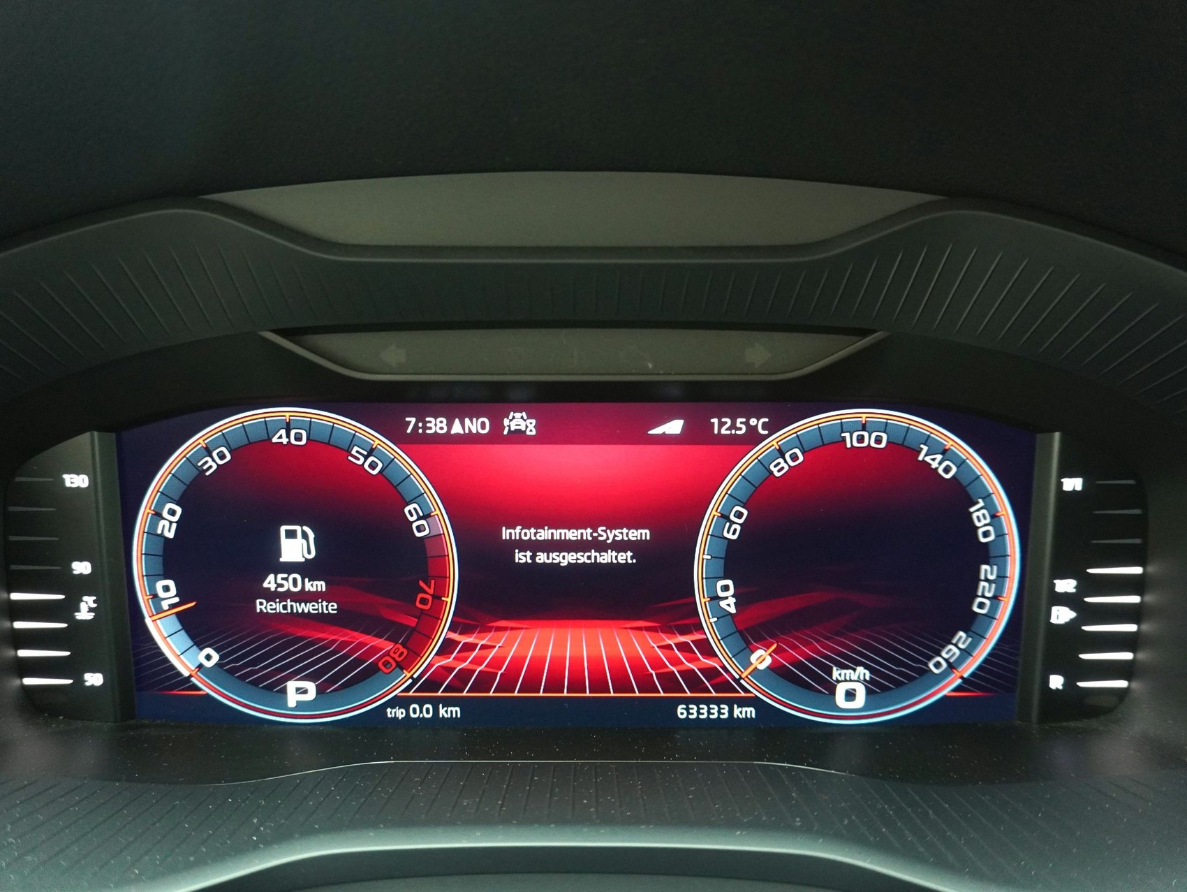 SKODA Kodiaq 2.0 TSI DSG RS 4X4-image-17