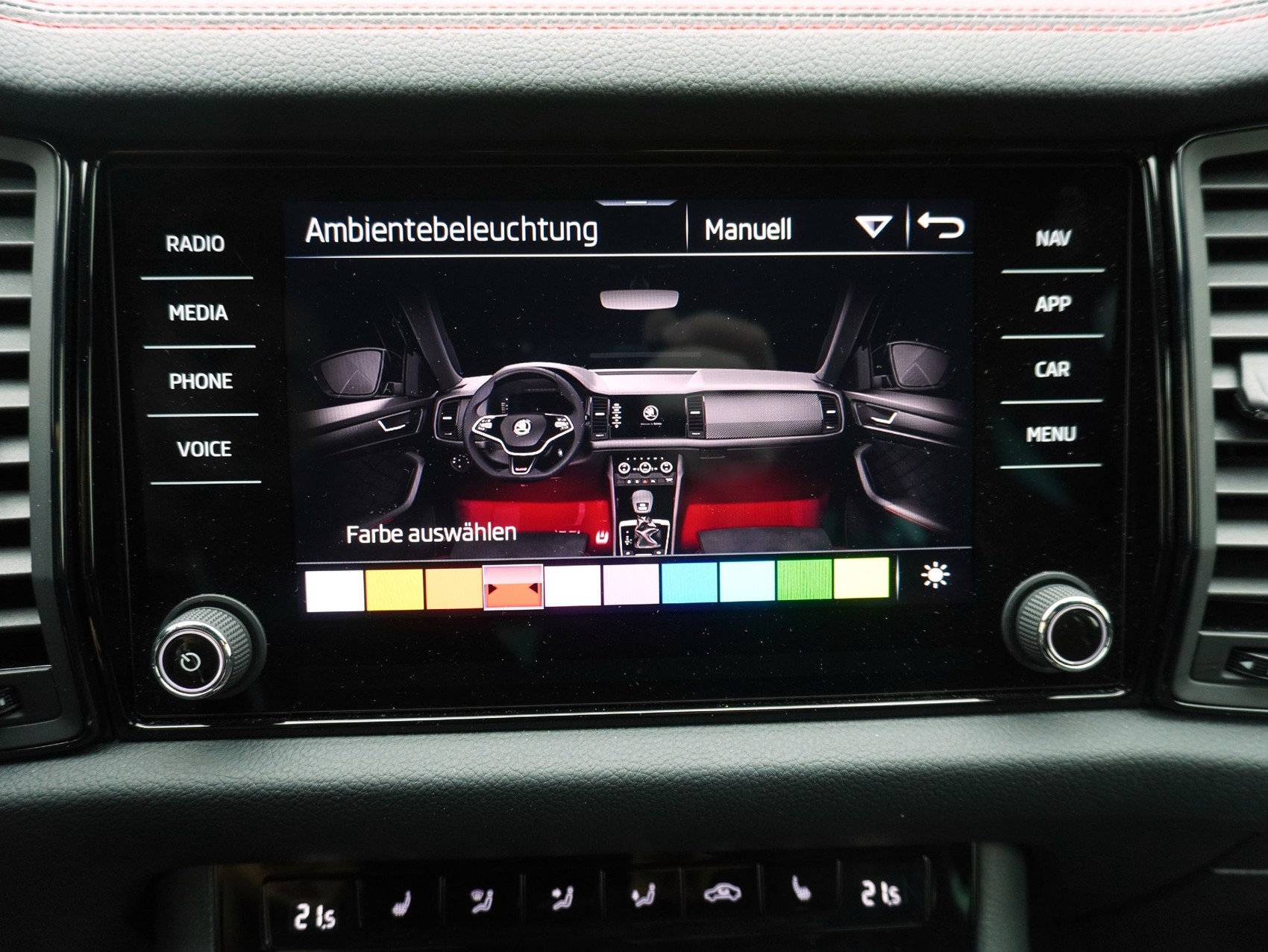 SKODA Kodiaq 2.0 TSI DSG RS 4X4-image-22