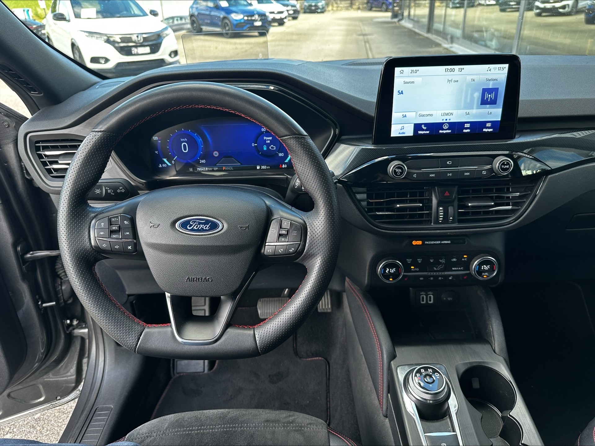 FORD Kuga 2.5 FHEV ST-Line 4WD-image-5