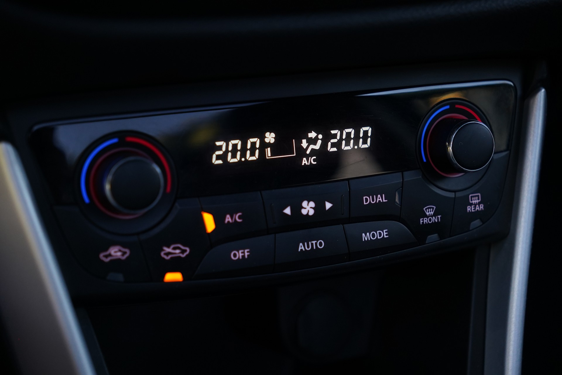 SUZUKI SX4 S-Cross 1.6 16V GL Top 4WD CVT7-image-27