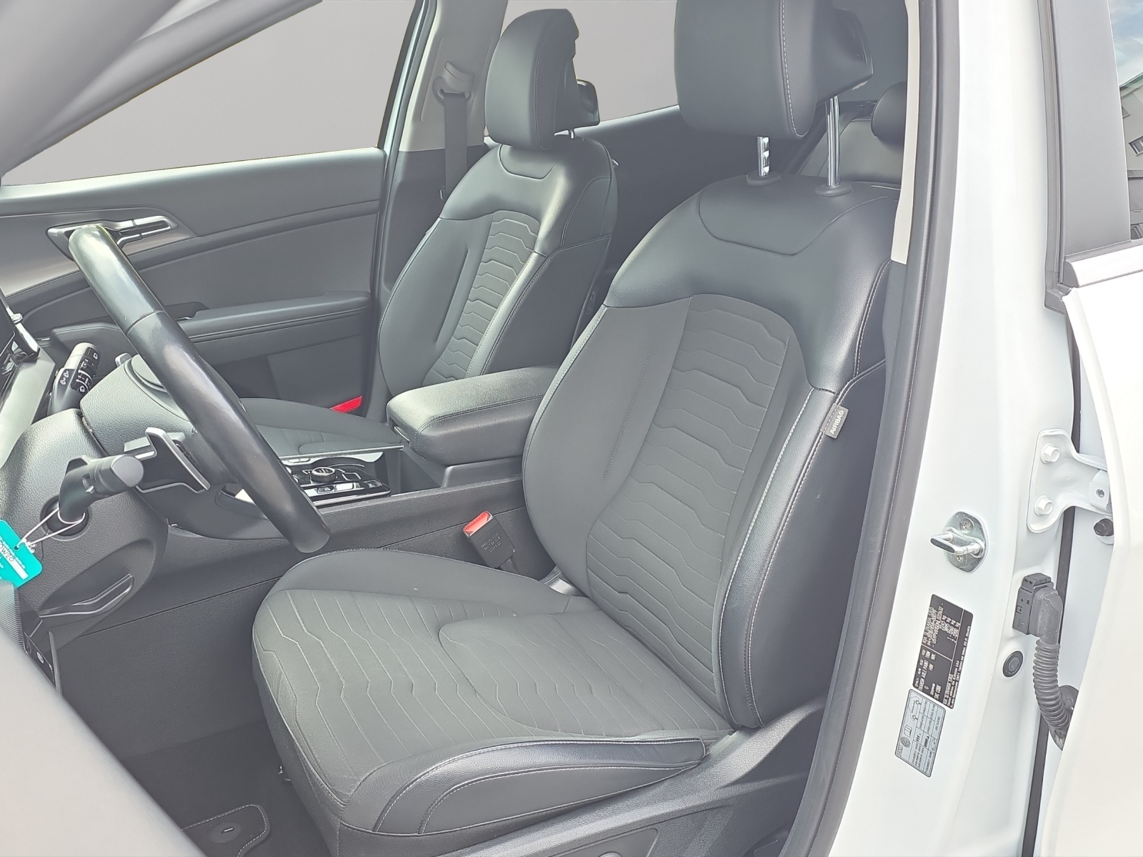 KIA Sportage 1.6T-GDi HEV Power Edition 4x4 A-image-7