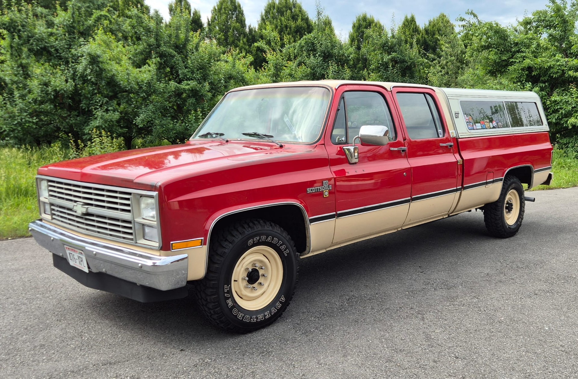 CHEVROLET C30 Crewcab-image-0
