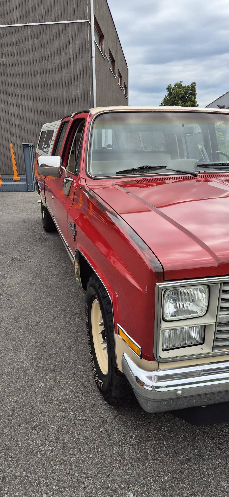 CHEVROLET C30 Crewcab-image-2