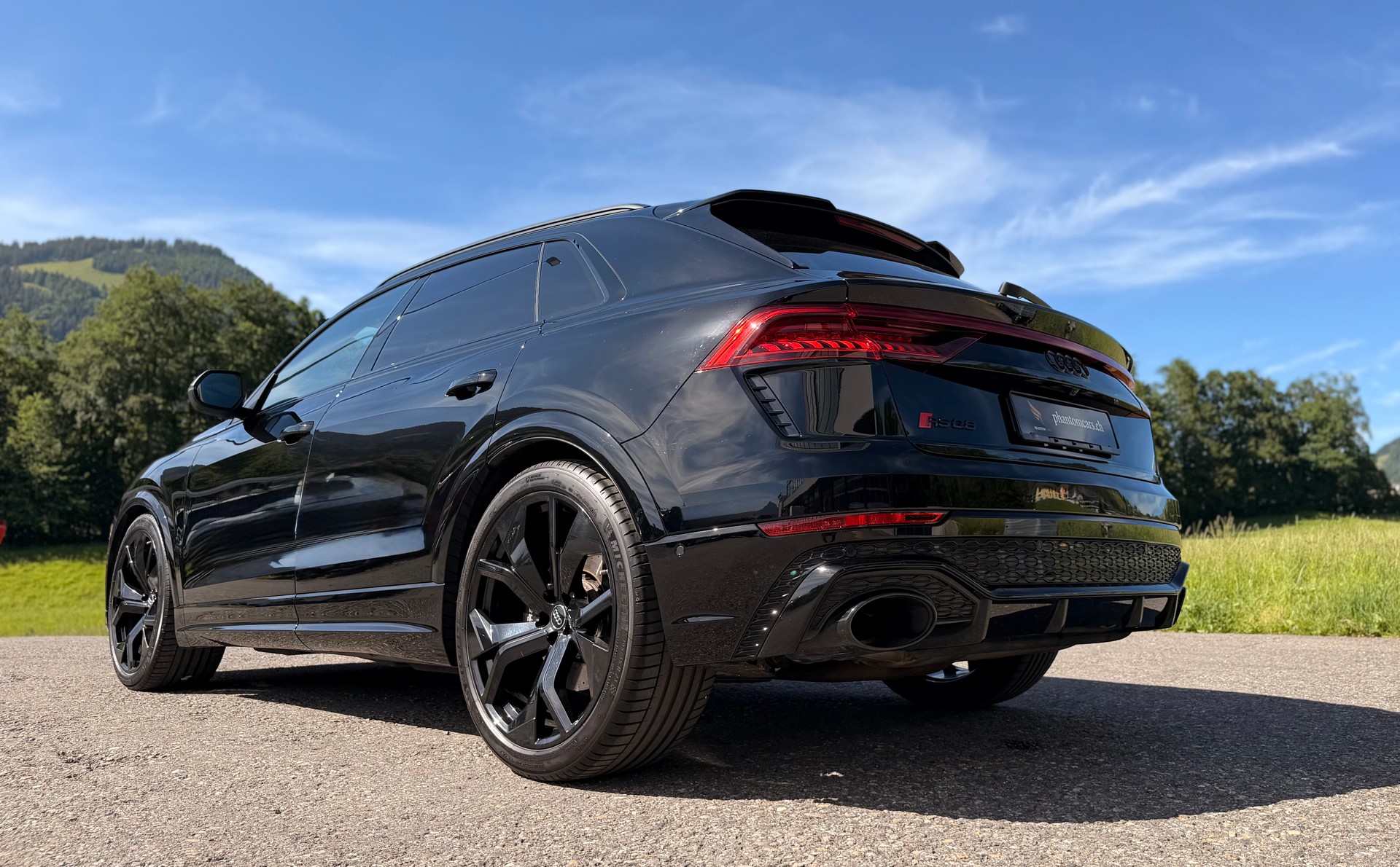 AUDI RSQ8 quattro tiptronic-image-25