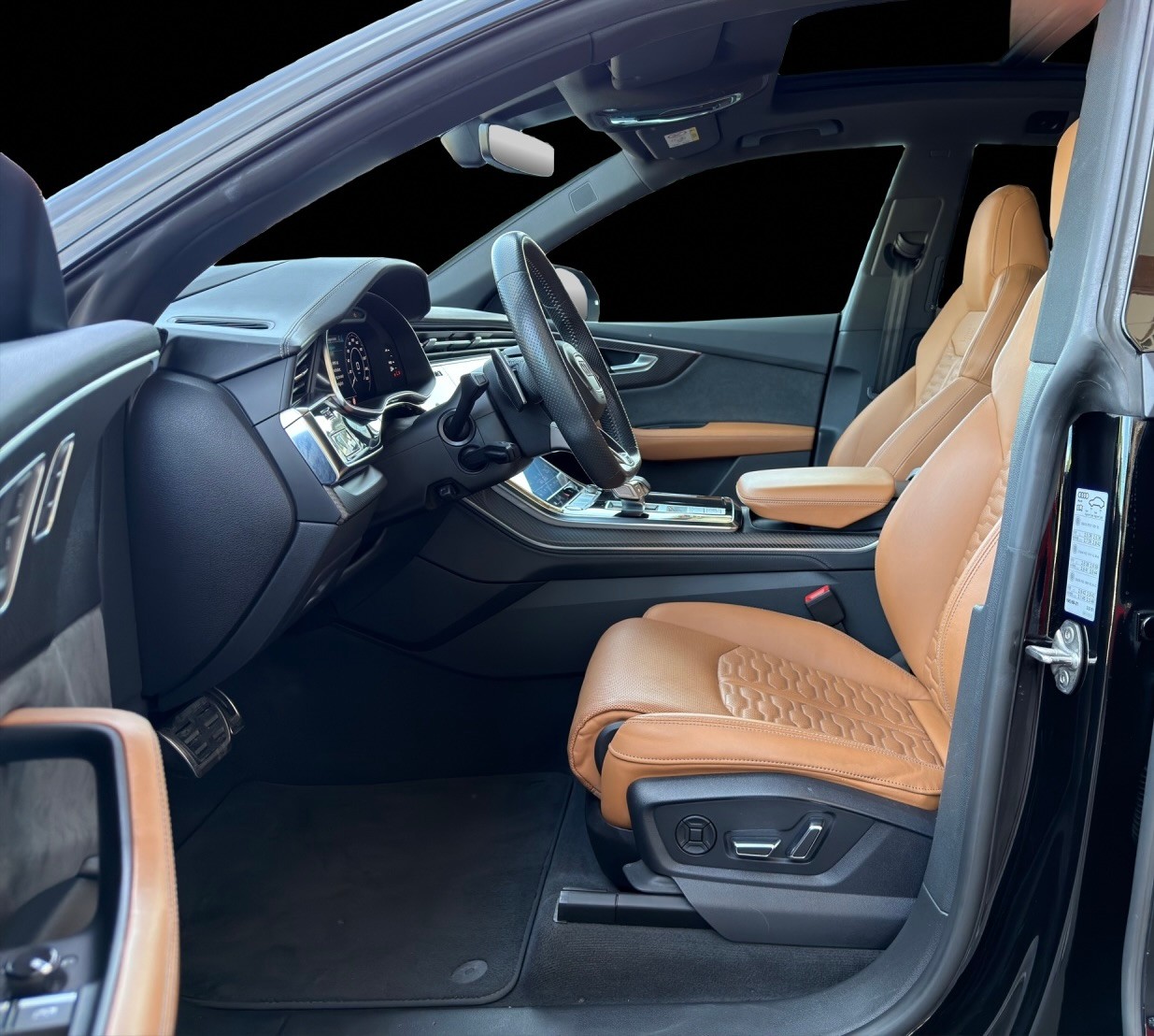 AUDI RSQ8 quattro tiptronic-image-9