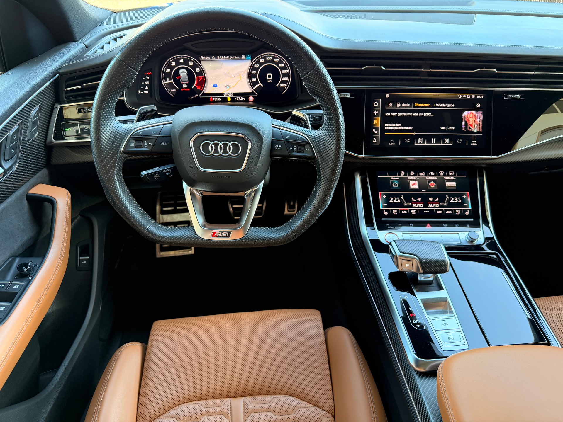 AUDI RSQ8 quattro tiptronic-image-12