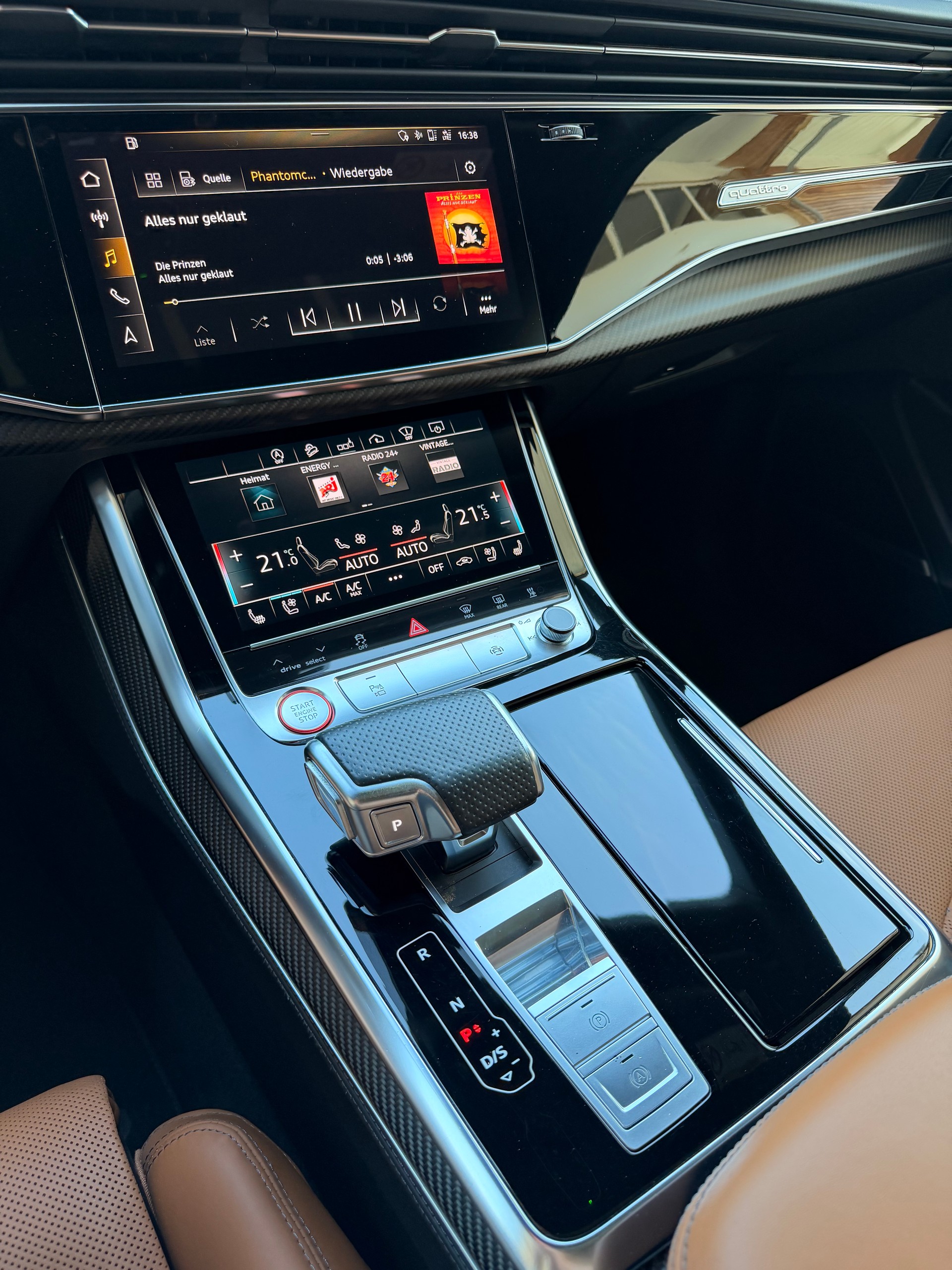 AUDI RSQ8 quattro tiptronic-image-19