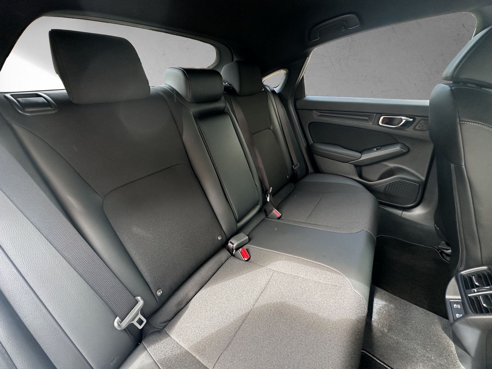 HONDA Civic 2.0 i-MMD HEV Sport-image-13
