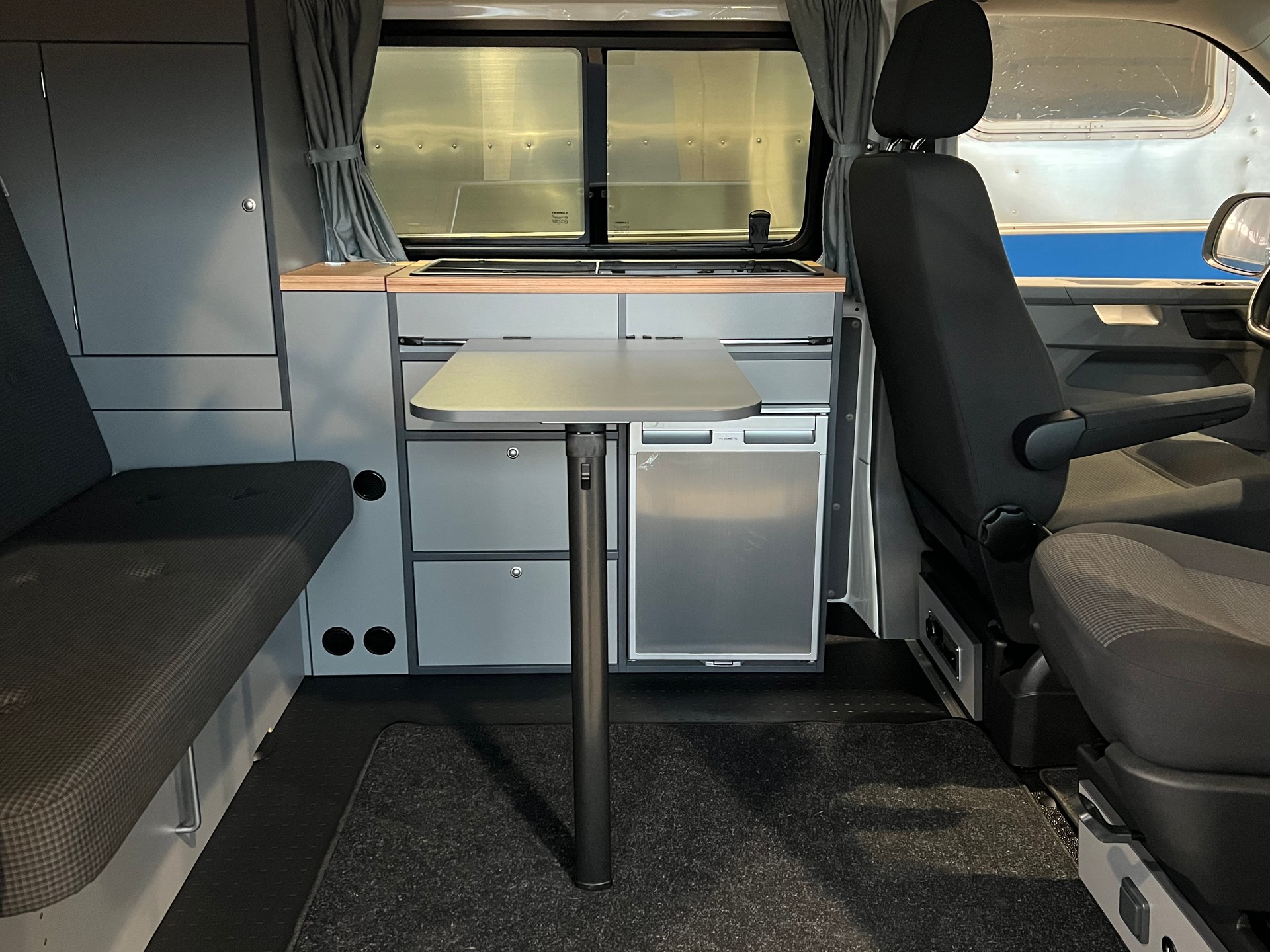 VW T6.1 2.0 TDI Summermobil (ähnlich California) *** Camping-Ausbau NEU *** pure gray-showroom-element-2