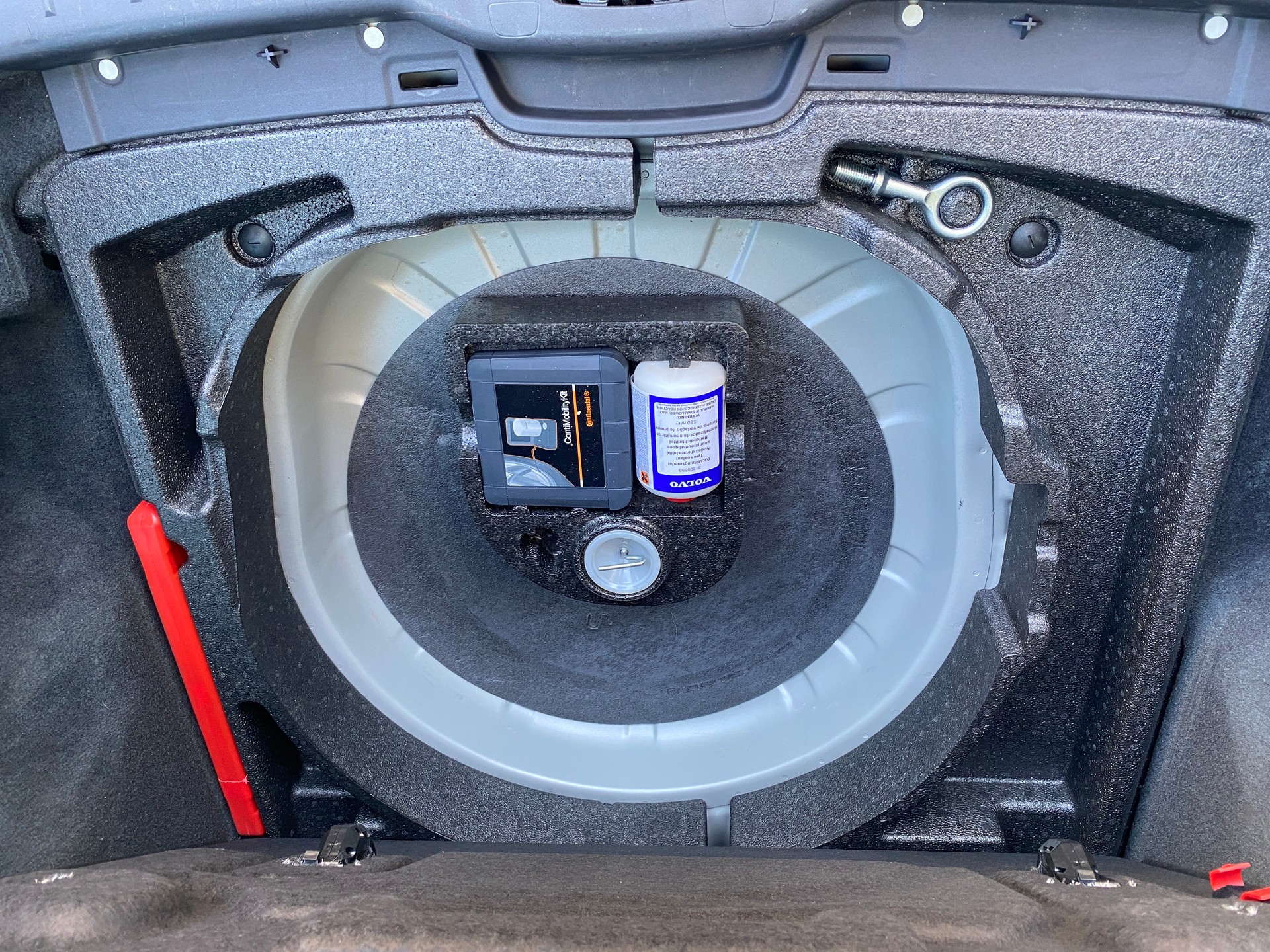 VOLVO V50 2.4I Kinetic Geartronic-image-23