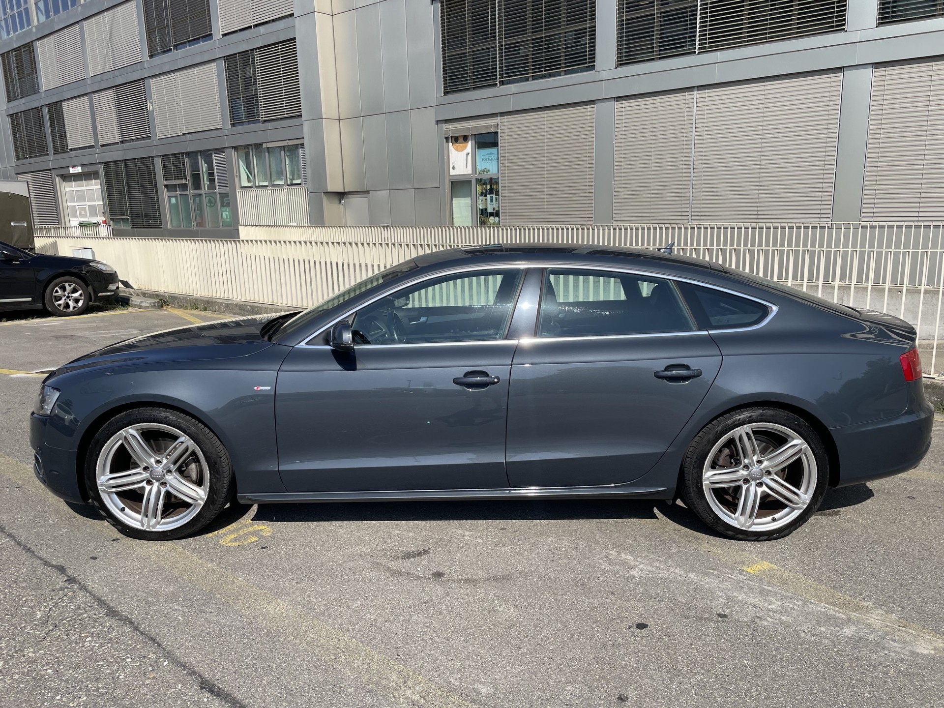 AUDI A5 Sportback 3.0 TDI quattro S-tronic-image-6