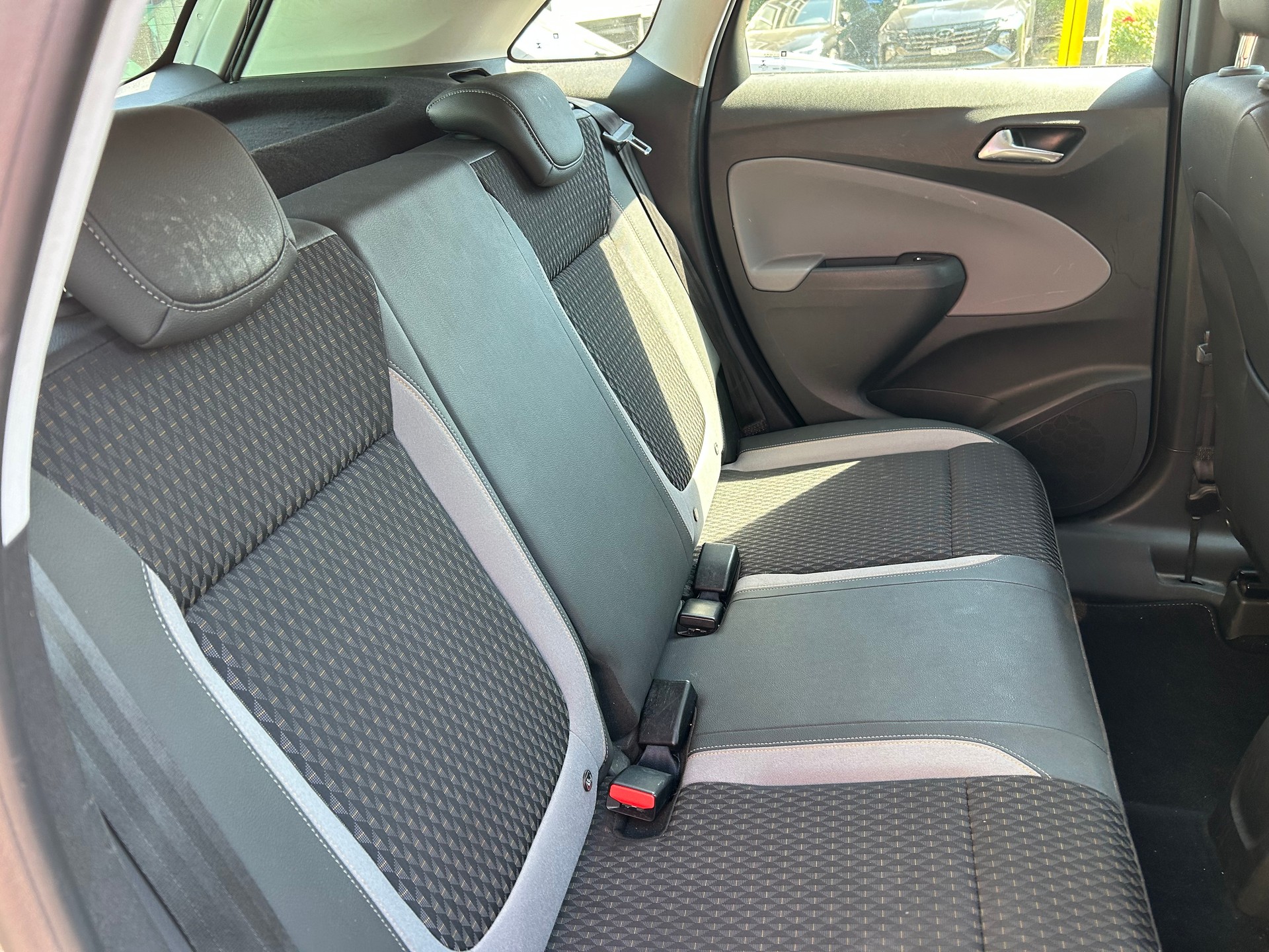 OPEL CROSSLAND X comfort-image-11
