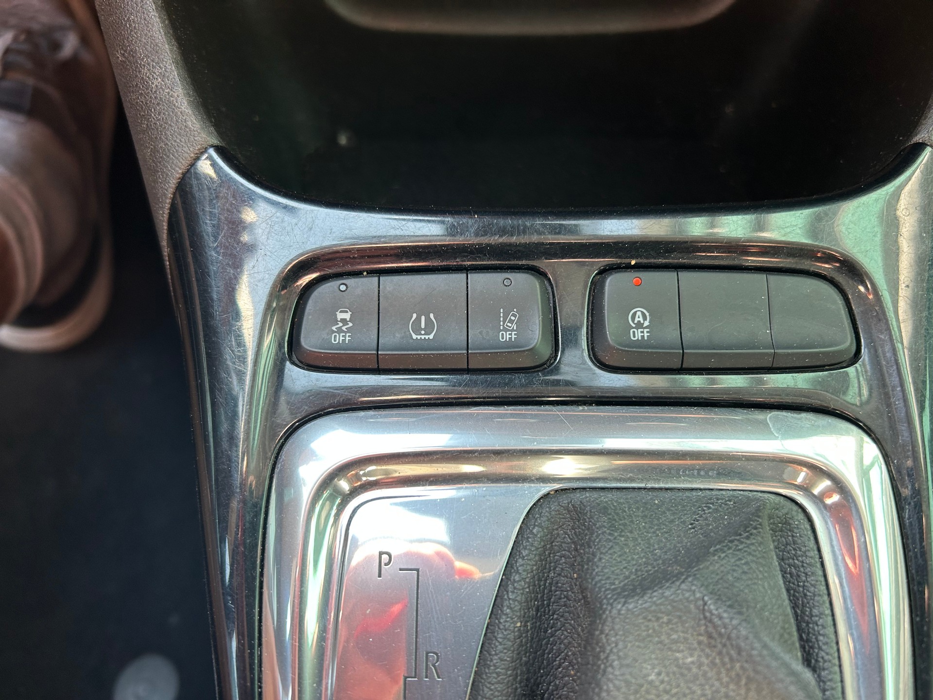 OPEL CROSSLAND X comfort-image-8