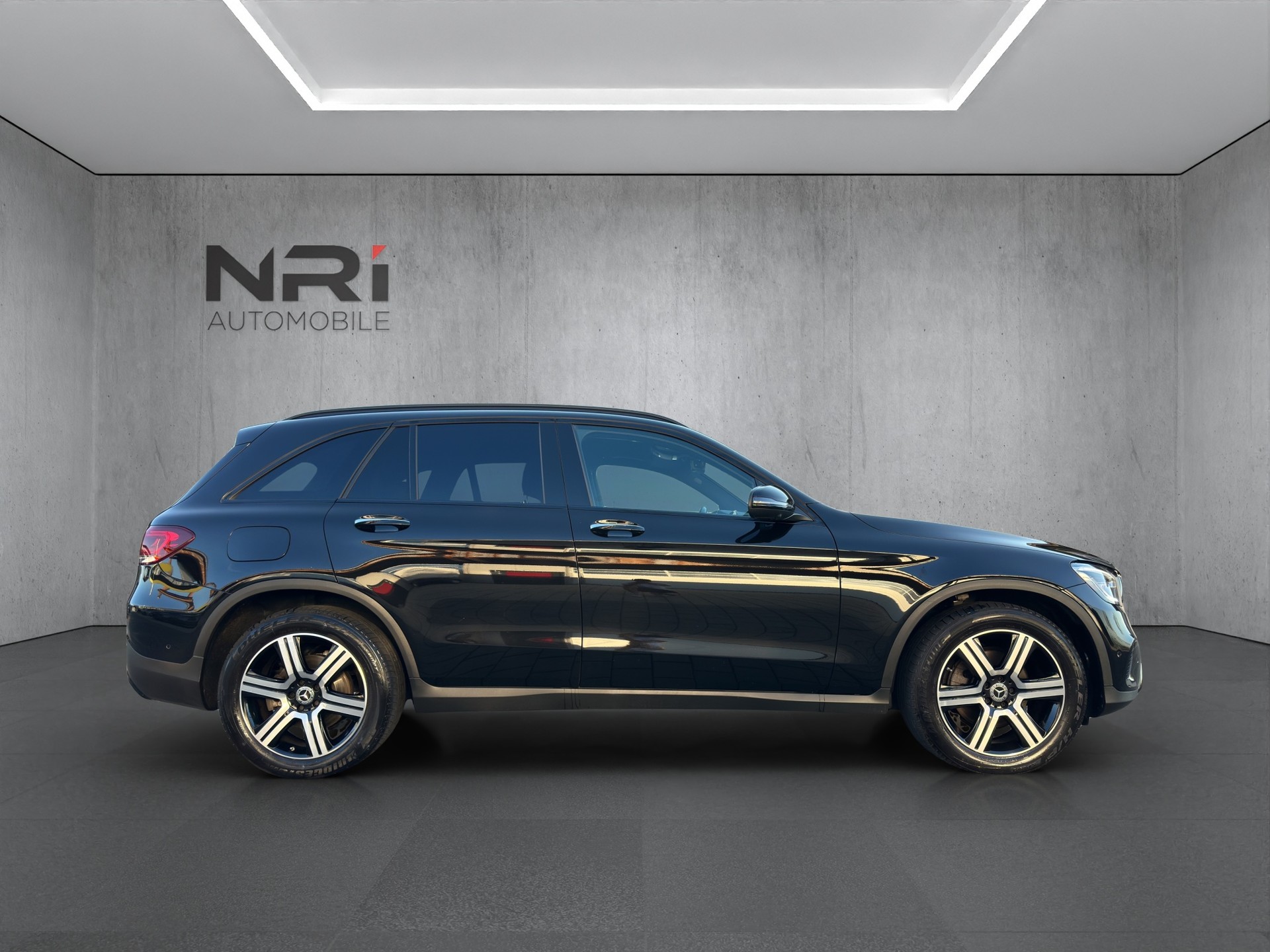 MERCEDES-BENZ GLC 220 d 4m-image-3