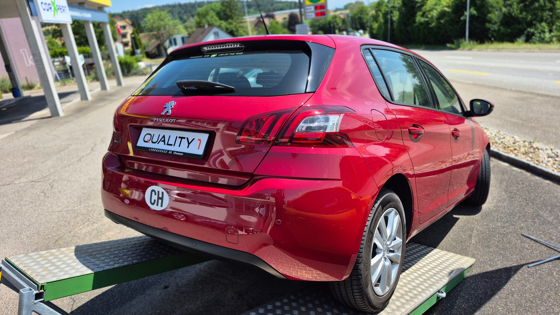 PEUGEOT 308 1.2 THP Active Automatic-image-4