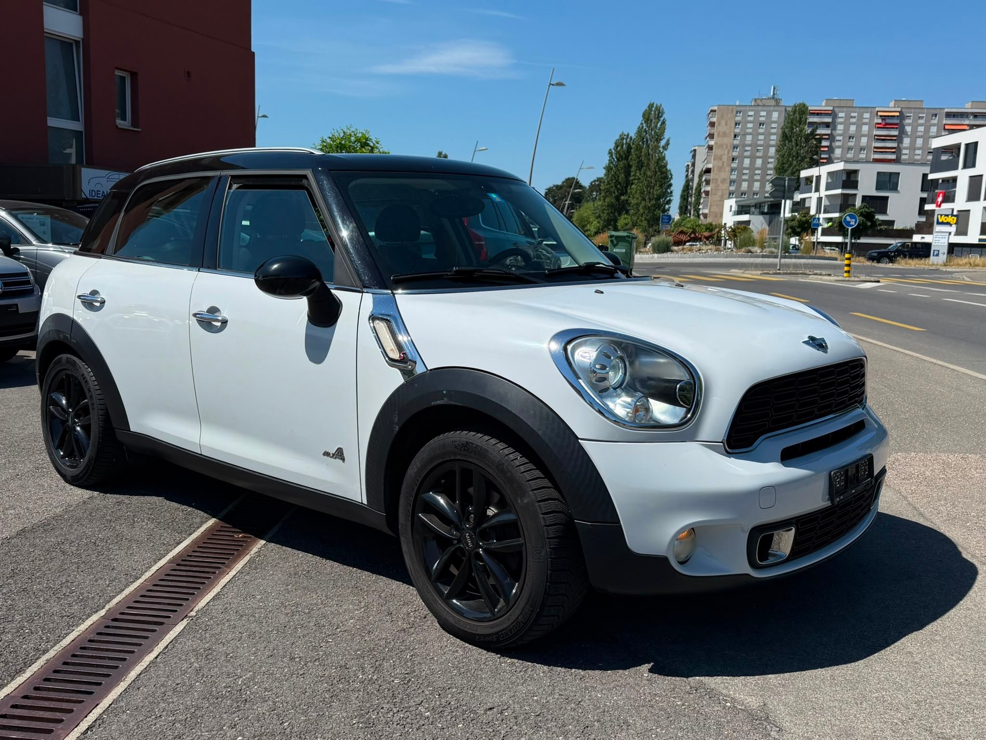 MINI Countryman Cooper SD ALL4 Steptronic-image-1