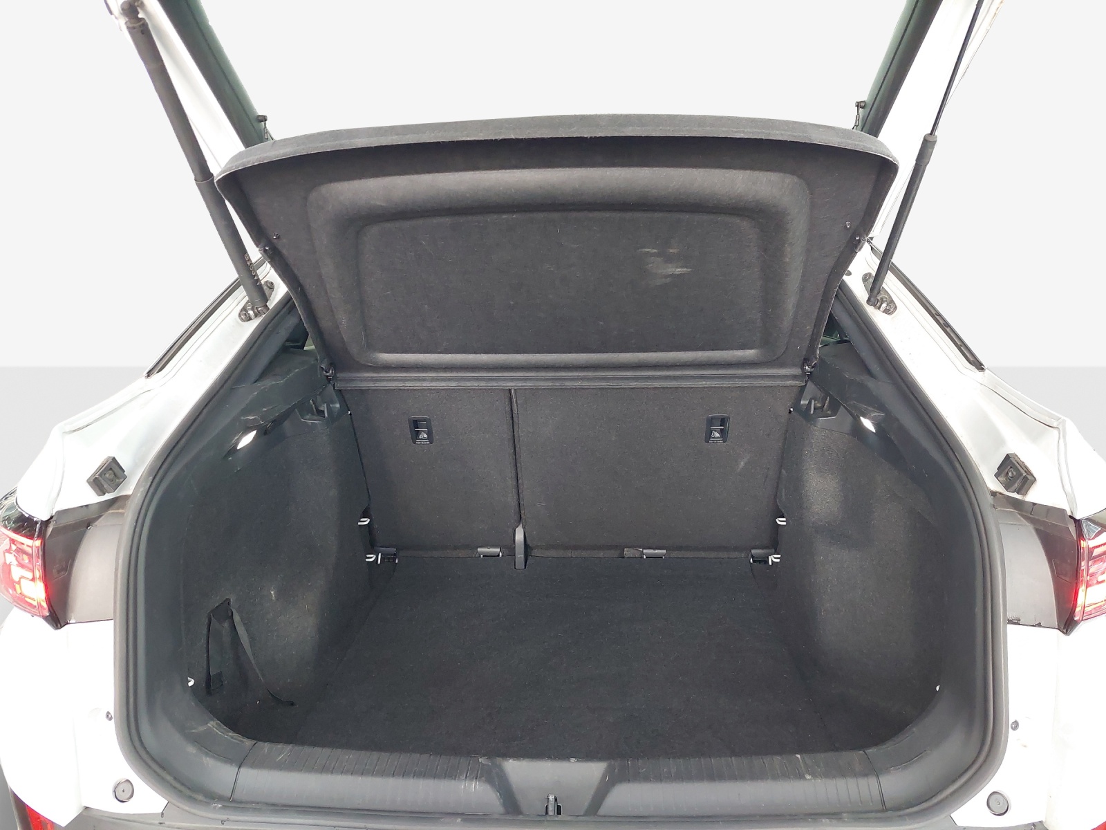 VW ID.5 Pro Performance 77 kWh-image-13