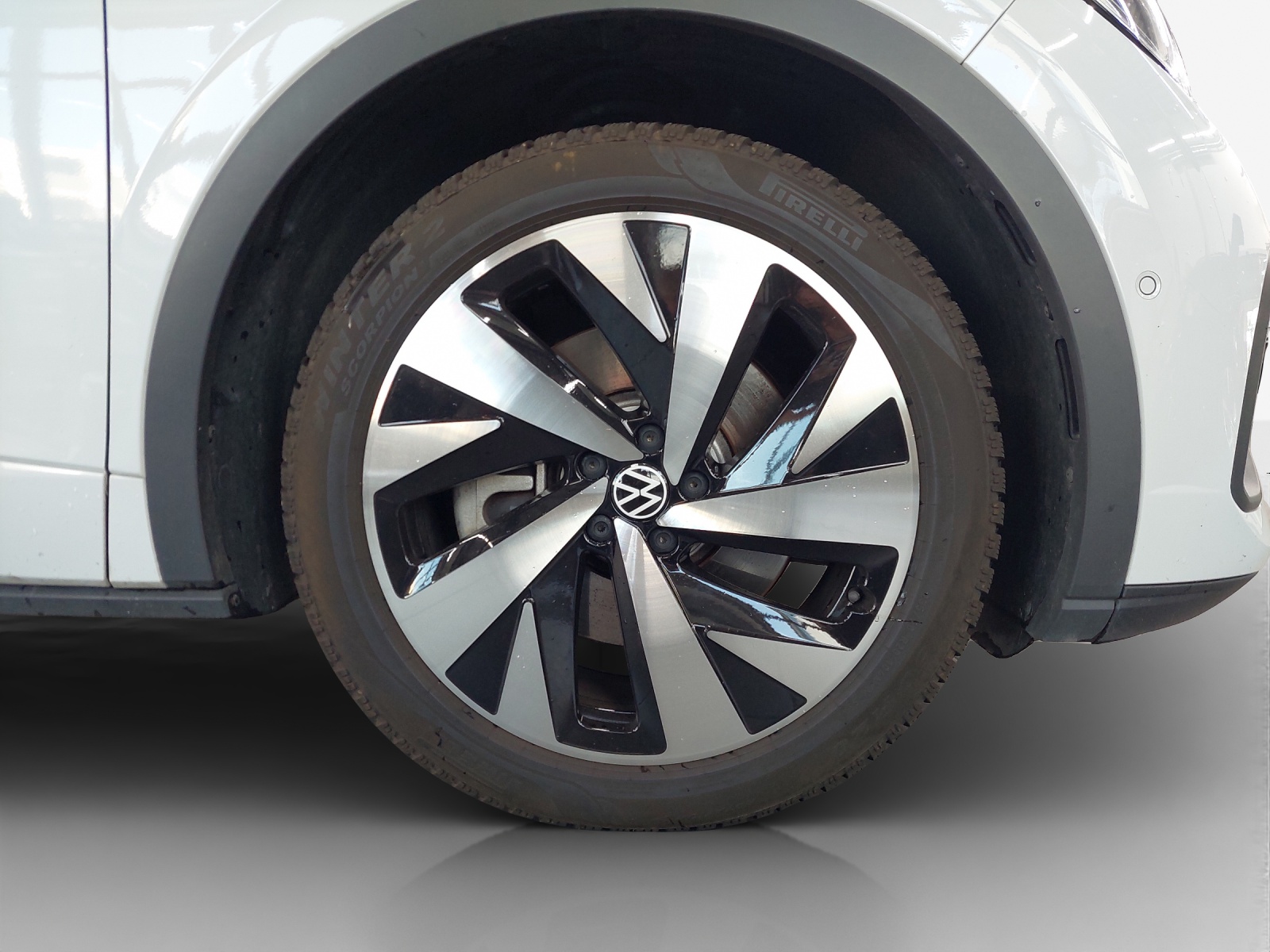 VW ID.5 Pro Performance 77 kWh-image-15