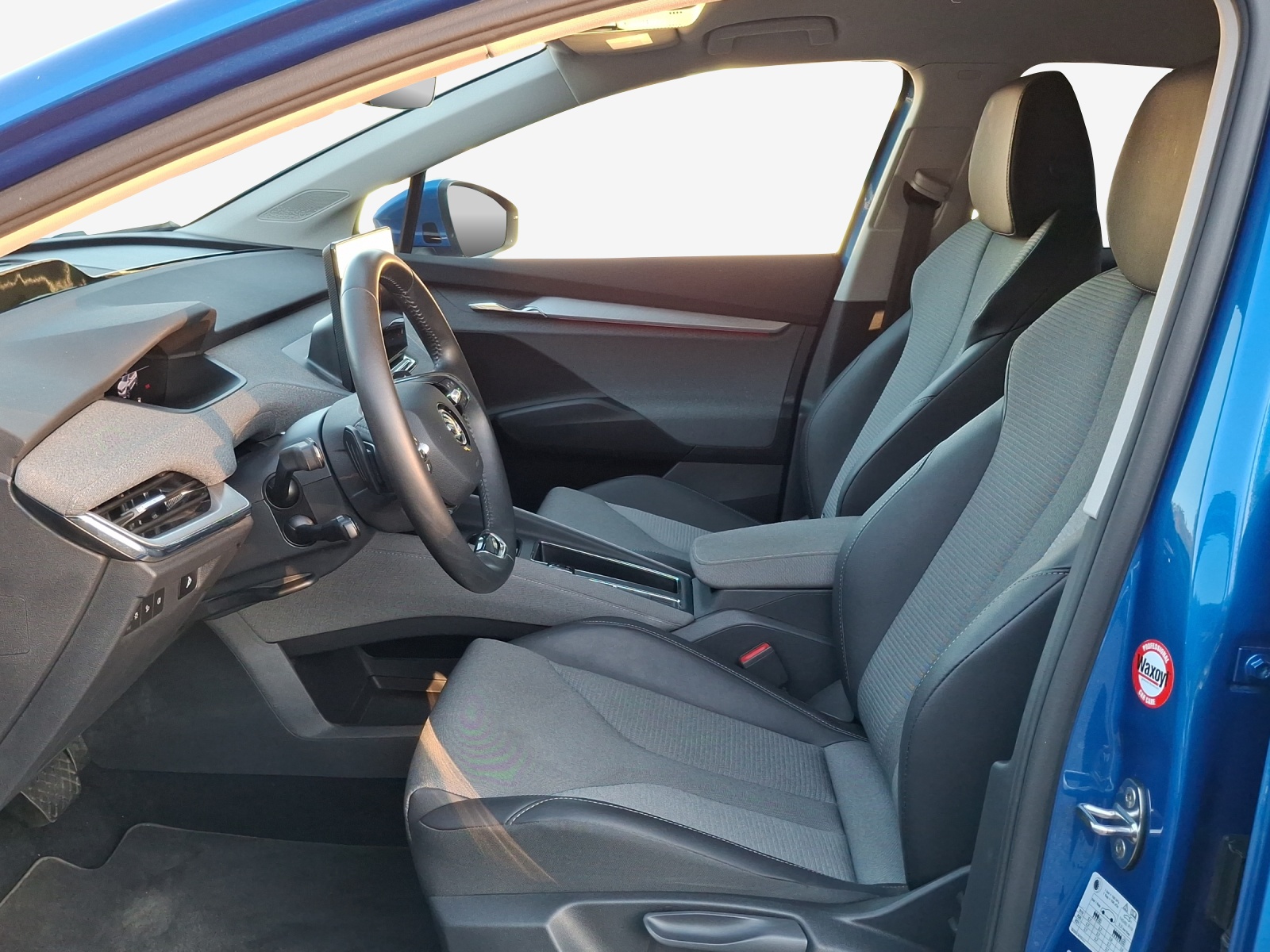 SKODA Enyaq iV 80-image-8