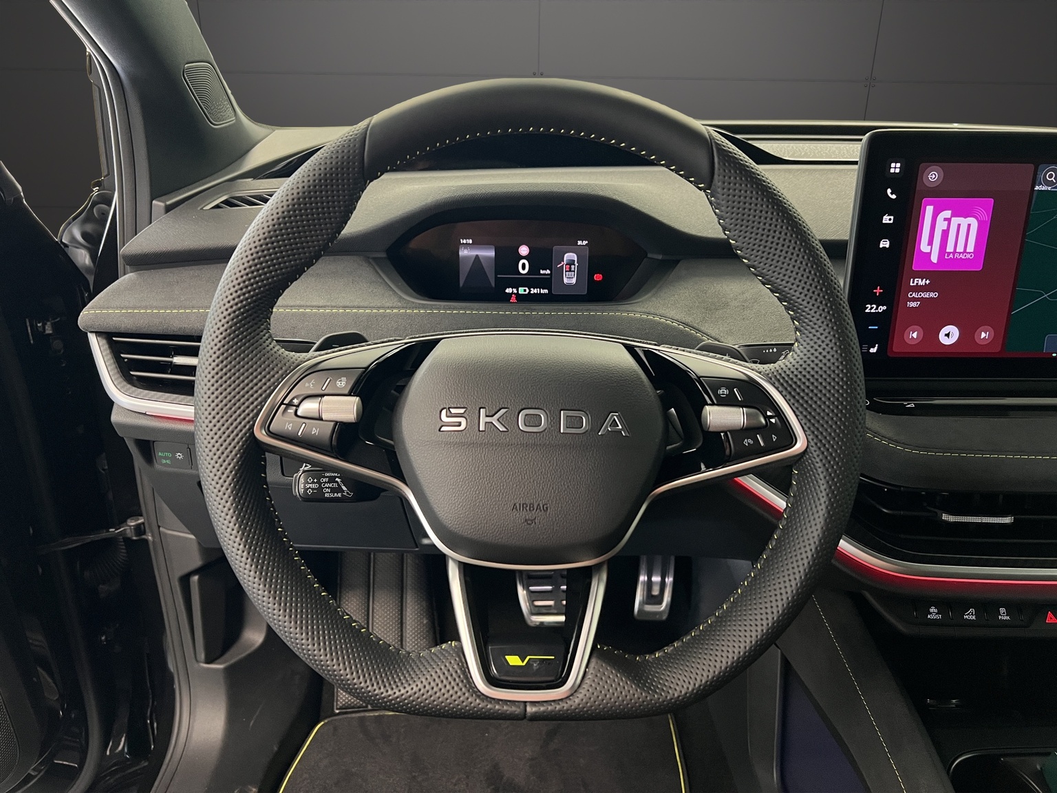 SKODA Enyaq 4x4 RS-image-6