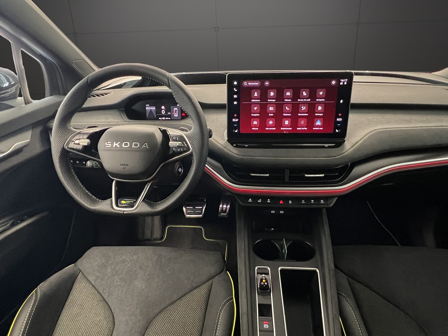 SKODA Enyaq 4x4 RS-image-8