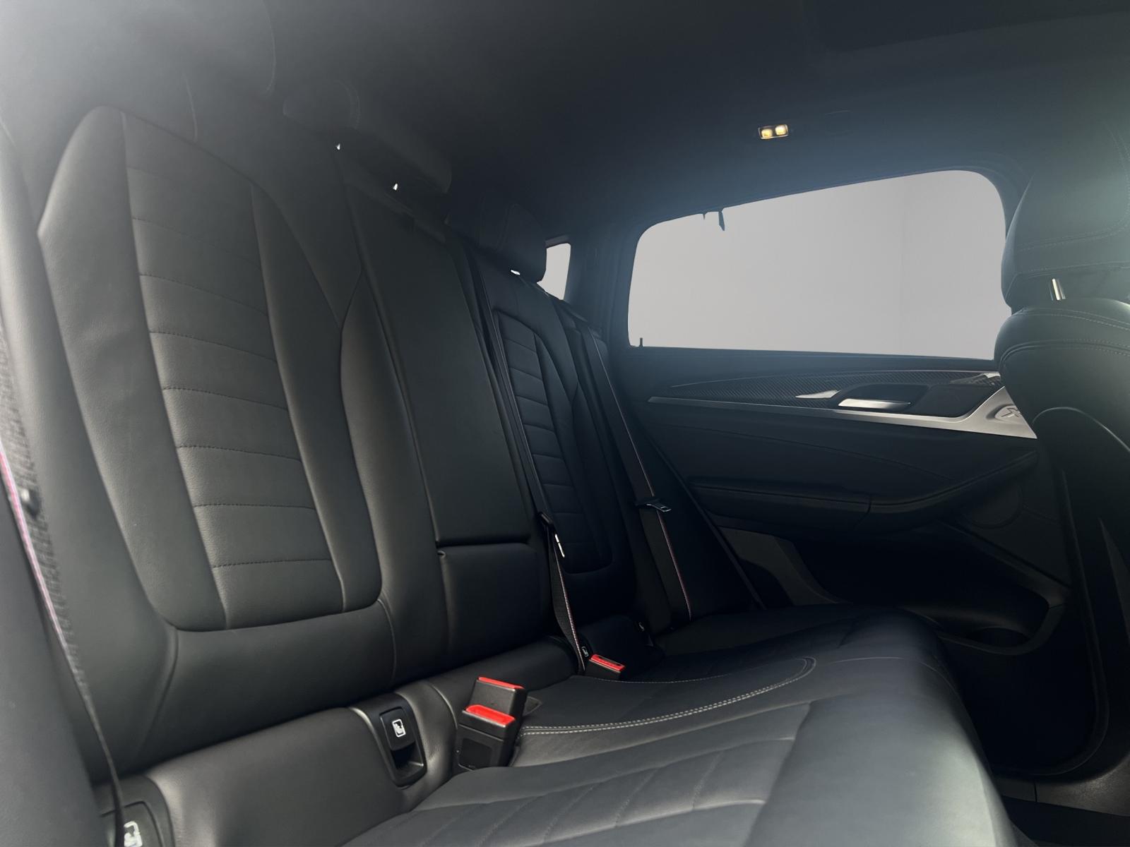 BMW X4 xDrive 48V 20d M Sport X Steptronic-image-23