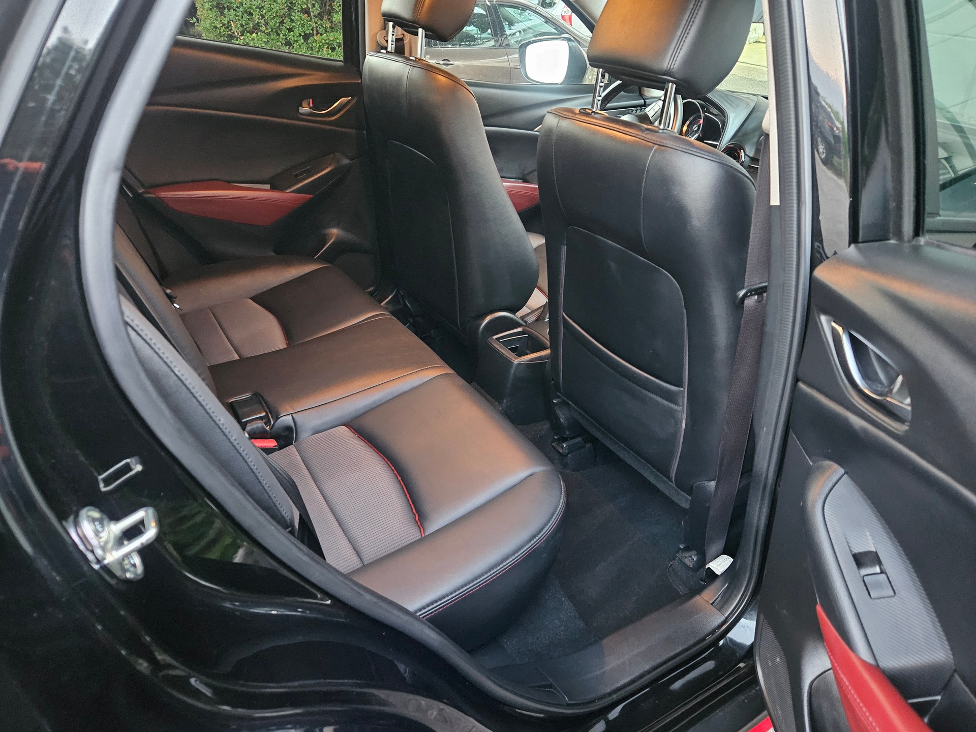 MAZDA CX-3 2.0 Revolution AWD Skyactiv Drive-image-9