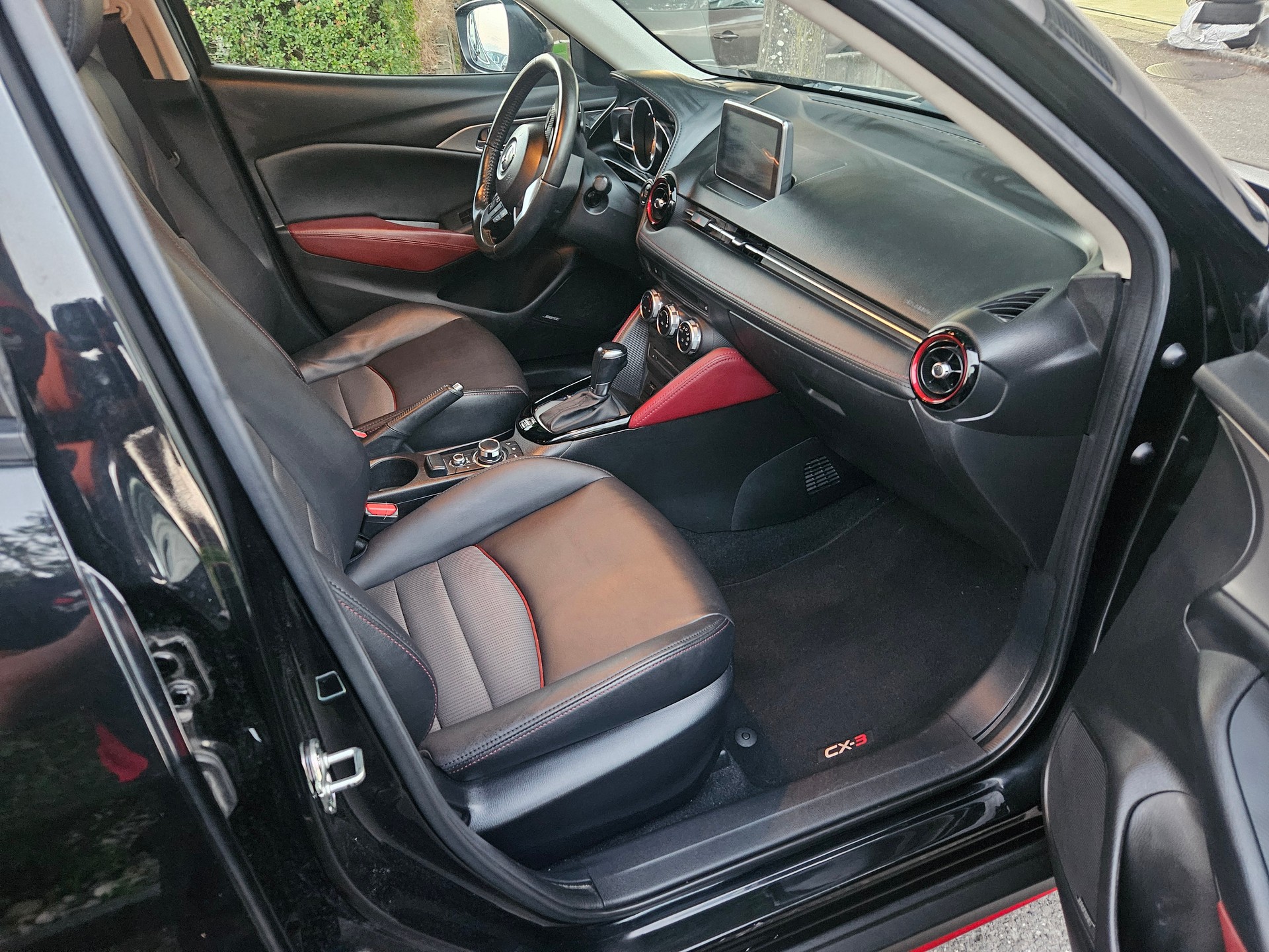 MAZDA CX-3 2.0 Revolution AWD Skyactiv Drive-image-10