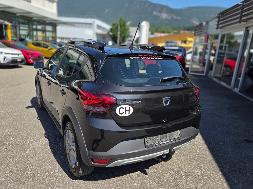 DACIA Sandero Stepway TCe 90 Comfort CVT-image-3