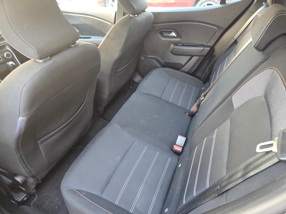 DACIA Sandero Stepway TCe 90 Comfort AUTOMAT-image-9