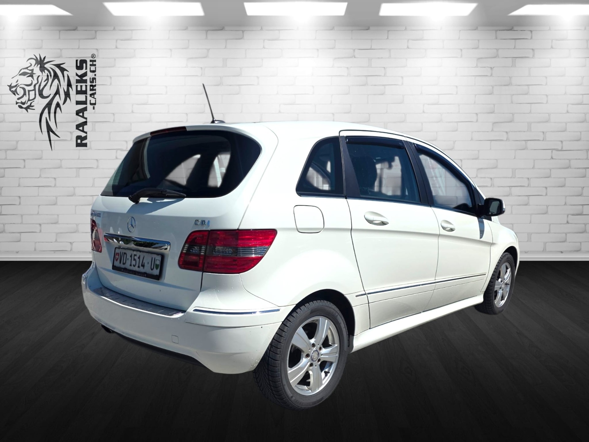 MERCEDES-BENZ B 180 CDI-showroom-element-2