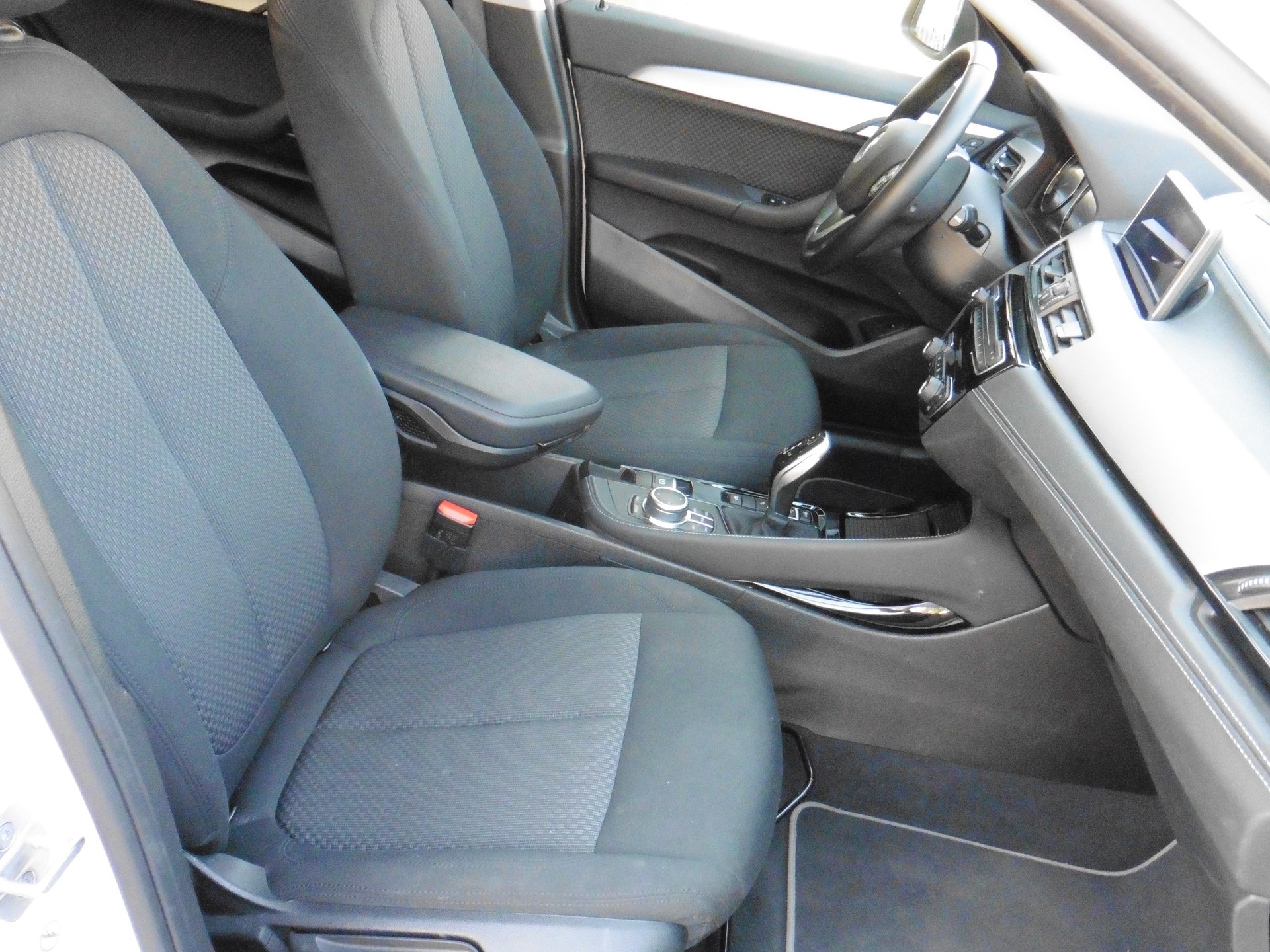 BMW X2 xDrive 18d Steptronic-image-24