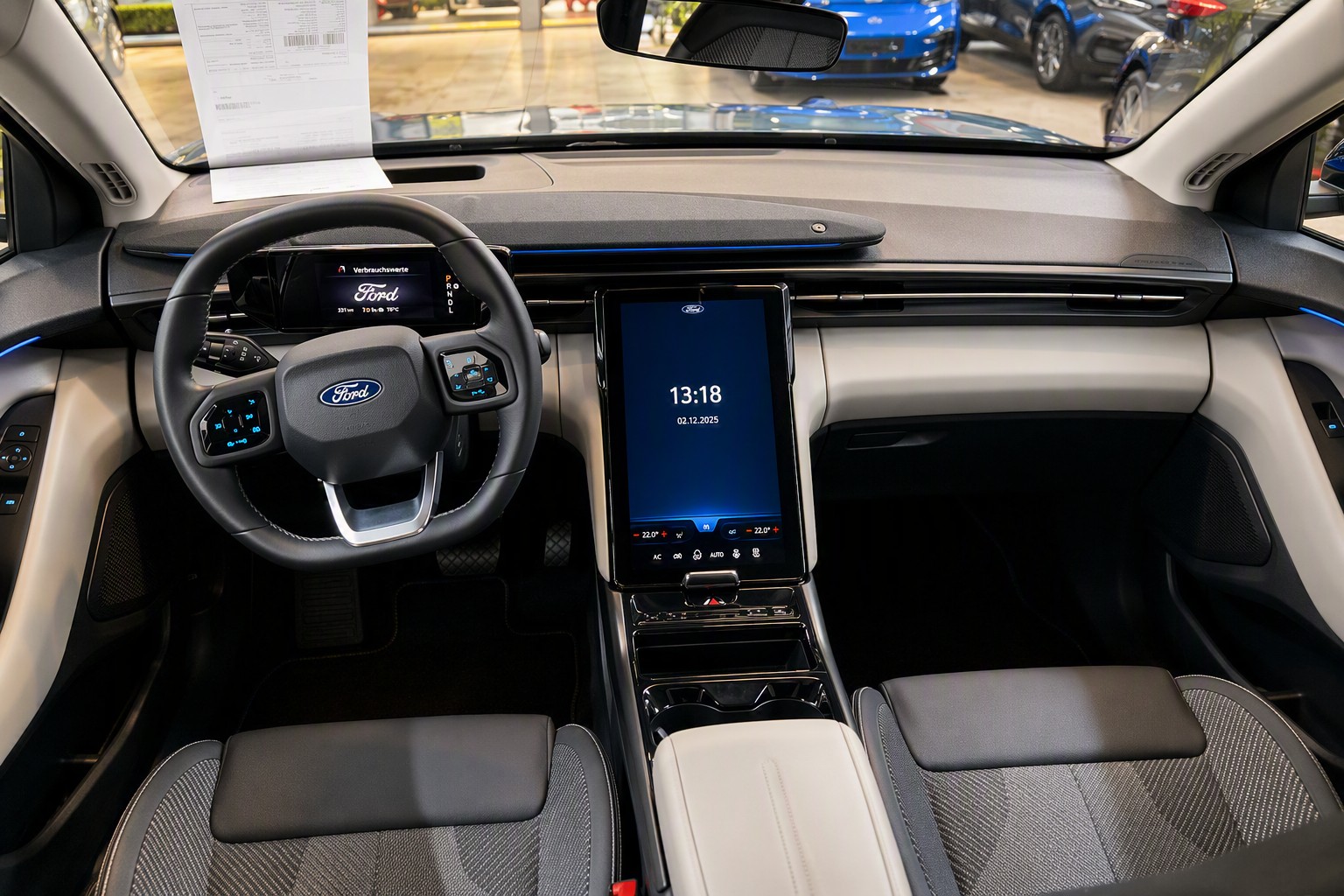 FORD Explorer Elektro 82kWh Extended Range Plus-image-3