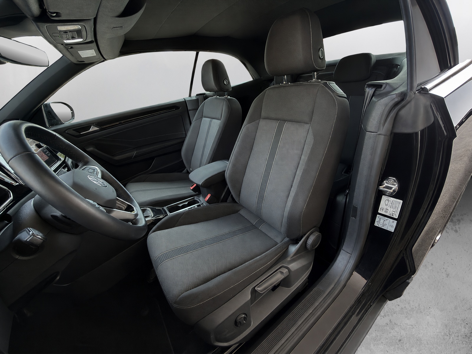 VW T-Roc Cabriolet 1.5 TSI EVO Style DSG-image-9