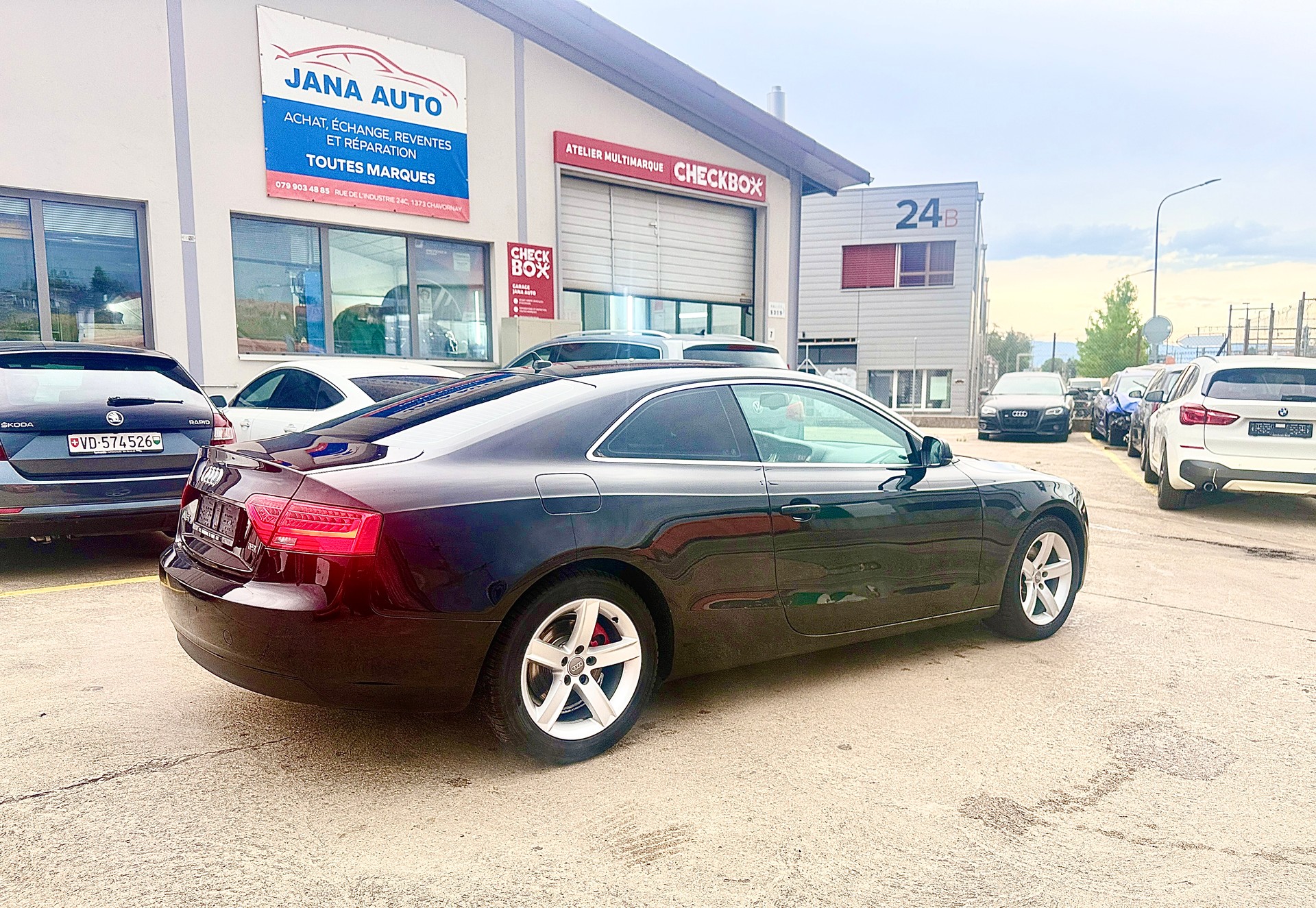 AUDI A5 Coupé 2.0 TFSI quattro S-tronic-image-3