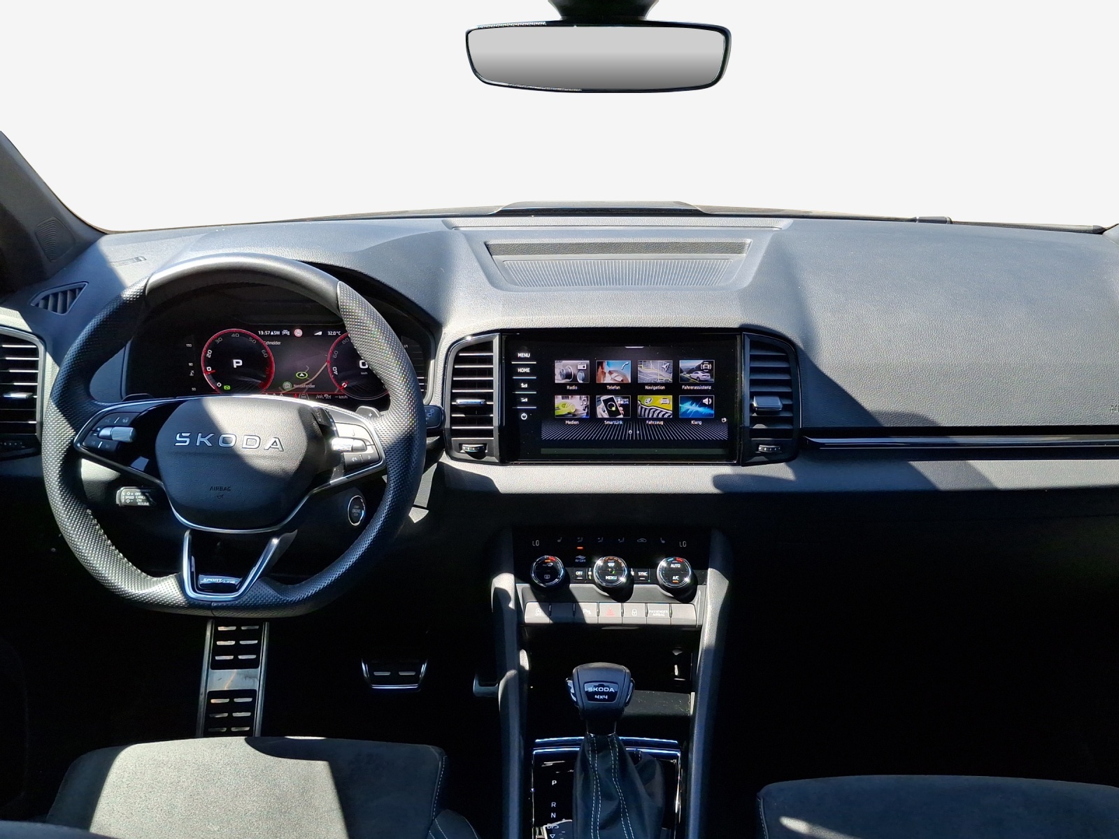 SKODA Karoq 2.0 TSI SportLine 4x4 DSG-image-8