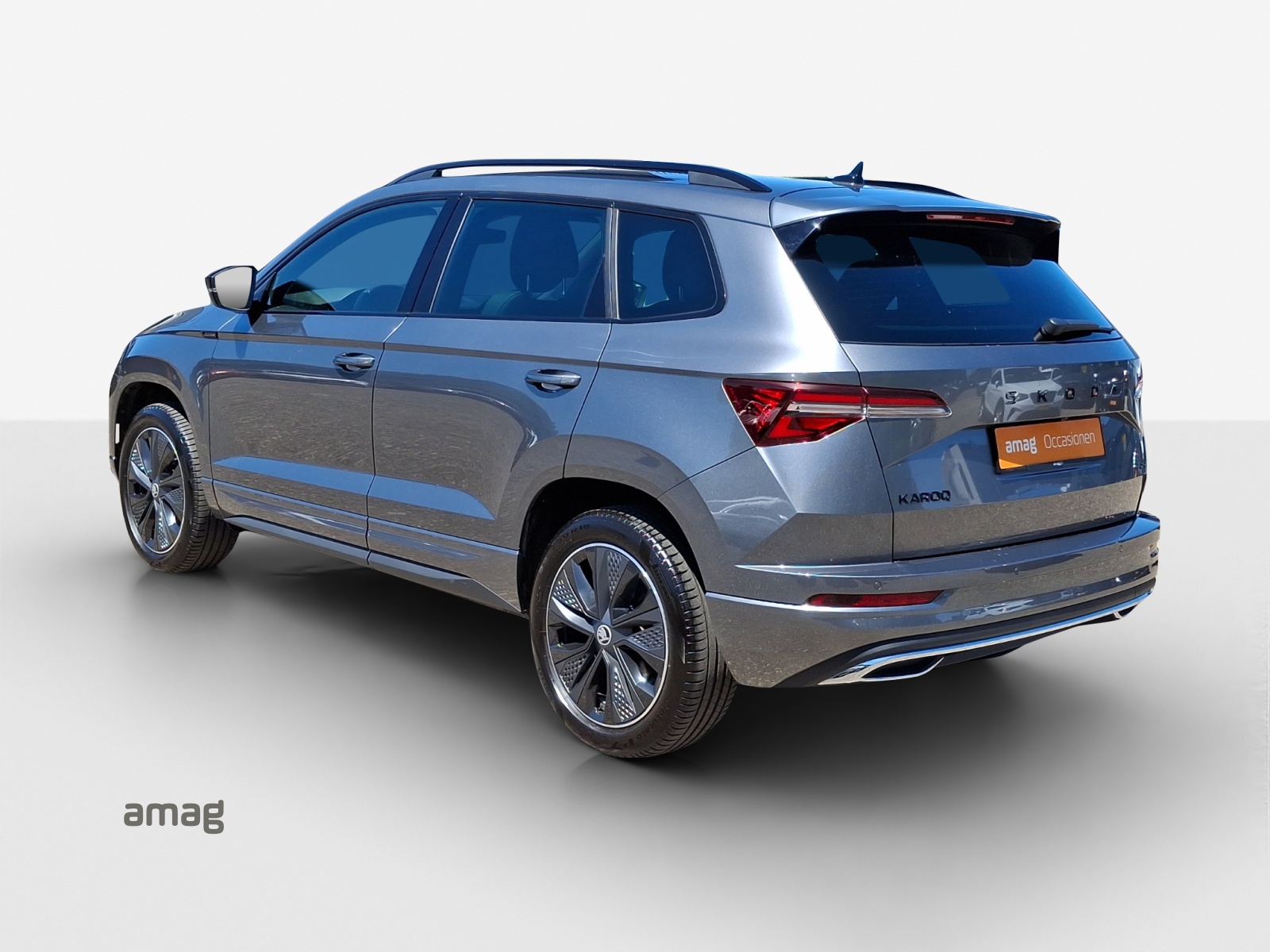 SKODA Karoq 2.0 TSI SportLine 4x4 DSG-image-2