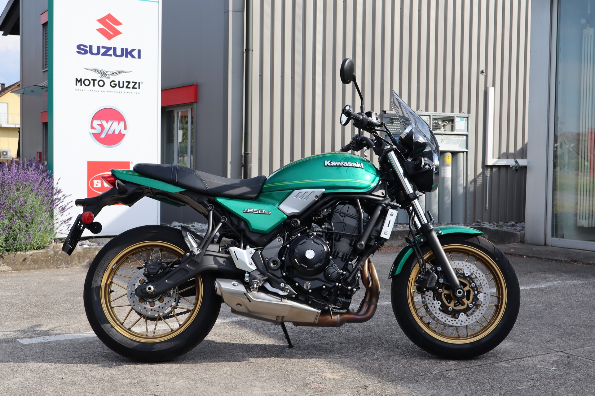KAWASAKI Z 650 RS (35kW)