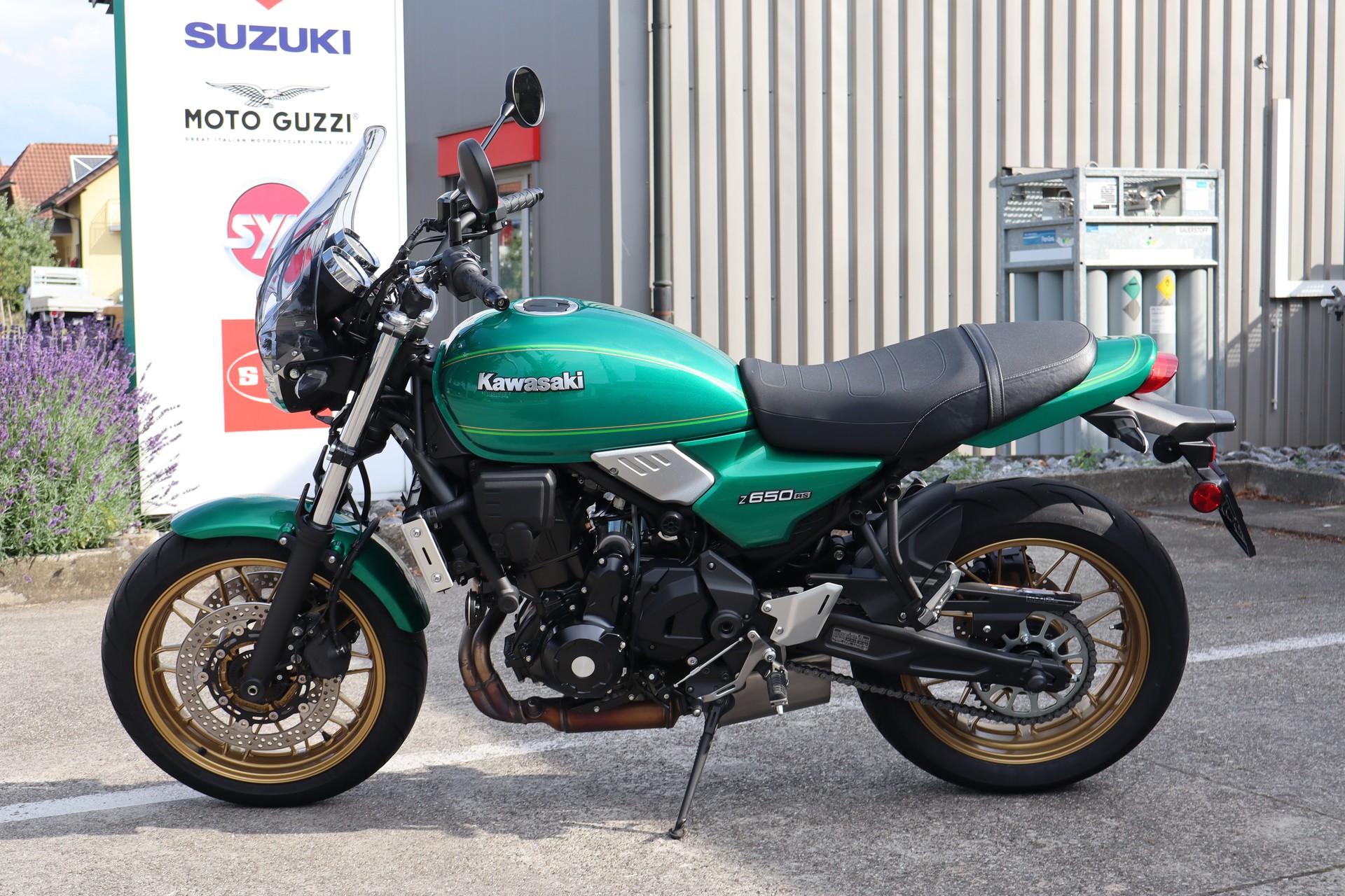 KAWASAKI Z 650 RS (35kW)-showroom-element-3