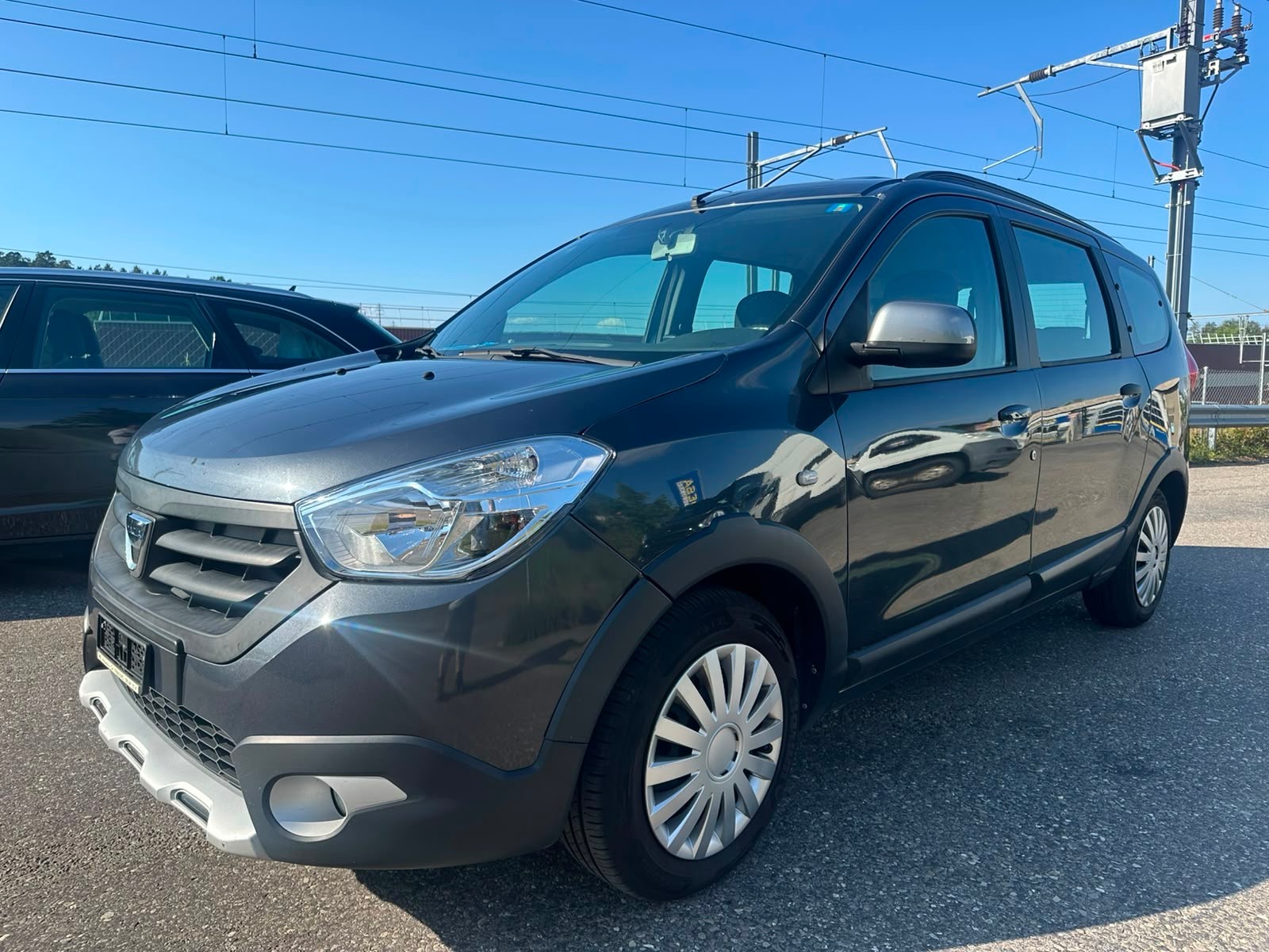 DACIA Lodgy 1.2 T Stepway 7PL-image-0