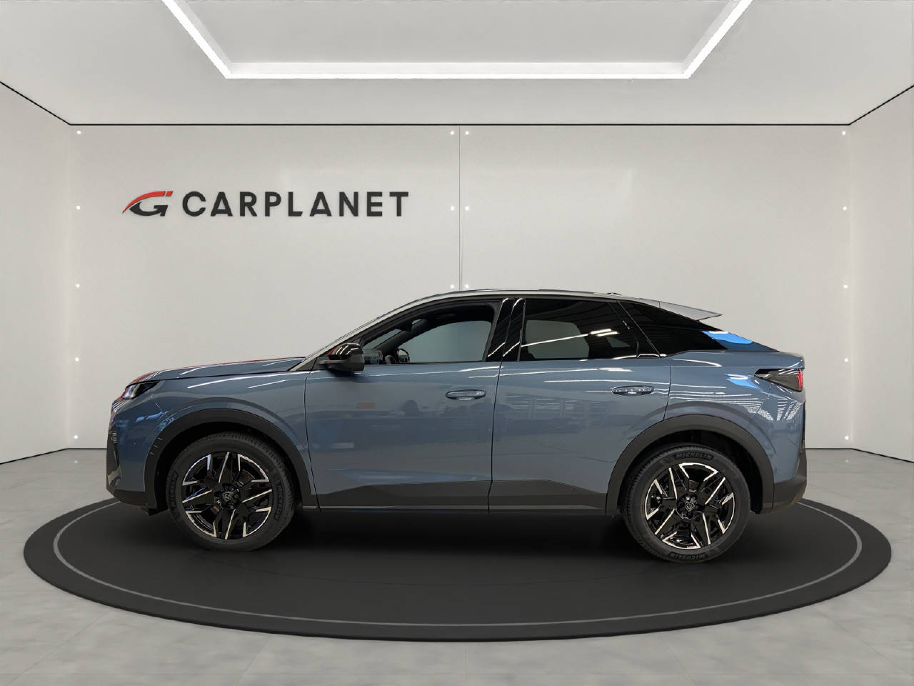 PEUGEOT 3008 1.2 Hybrid Allure Premium-image-1