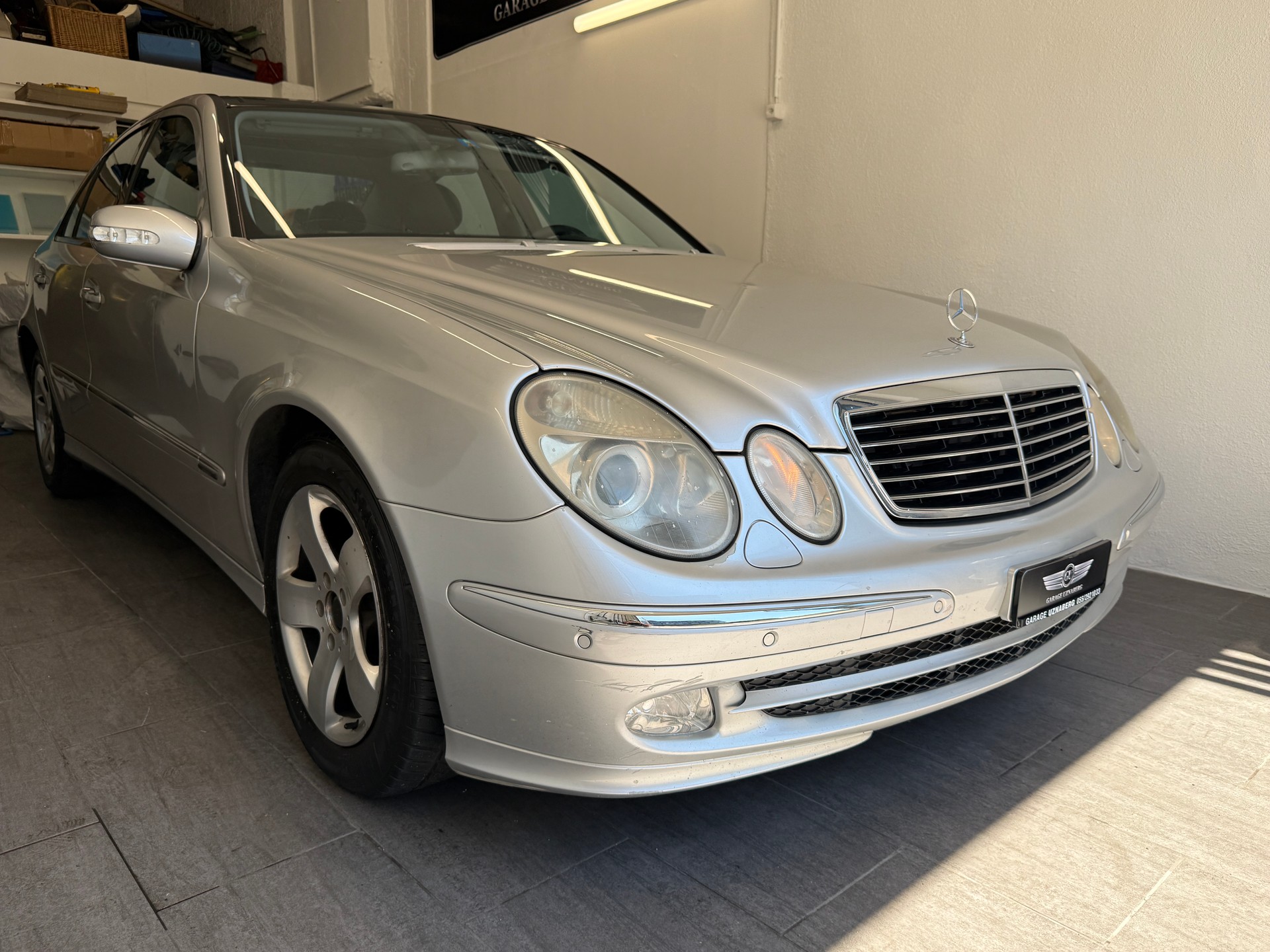 MERCEDES-BENZ E 270 CDI Avantgarde-image-6