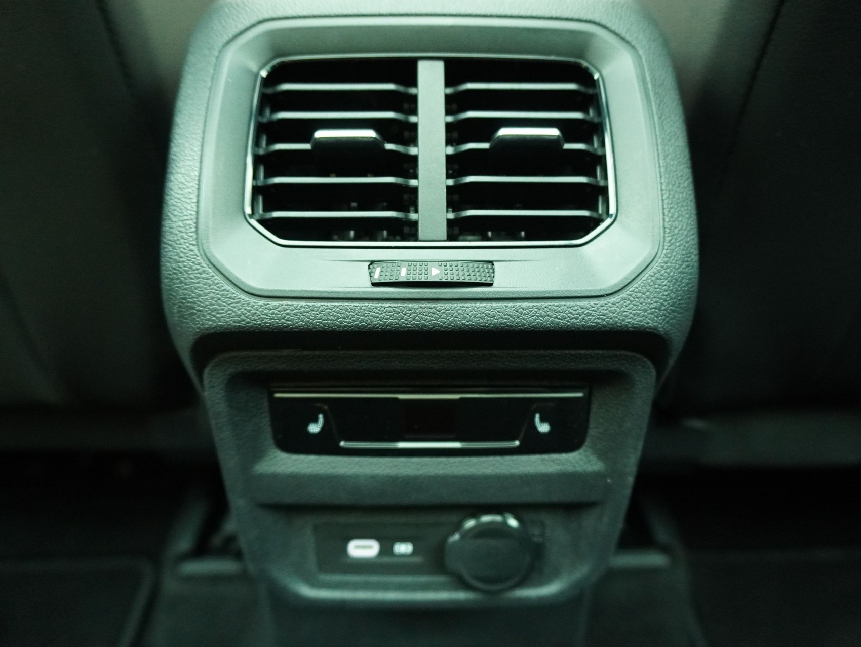 SEAT Tarraco 2.0 TSI DSG FR 4Drive-image-12