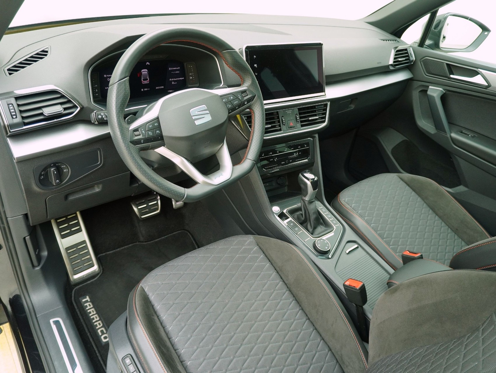 SEAT Tarraco 2.0 TSI DSG FR 4Drive-image-10
