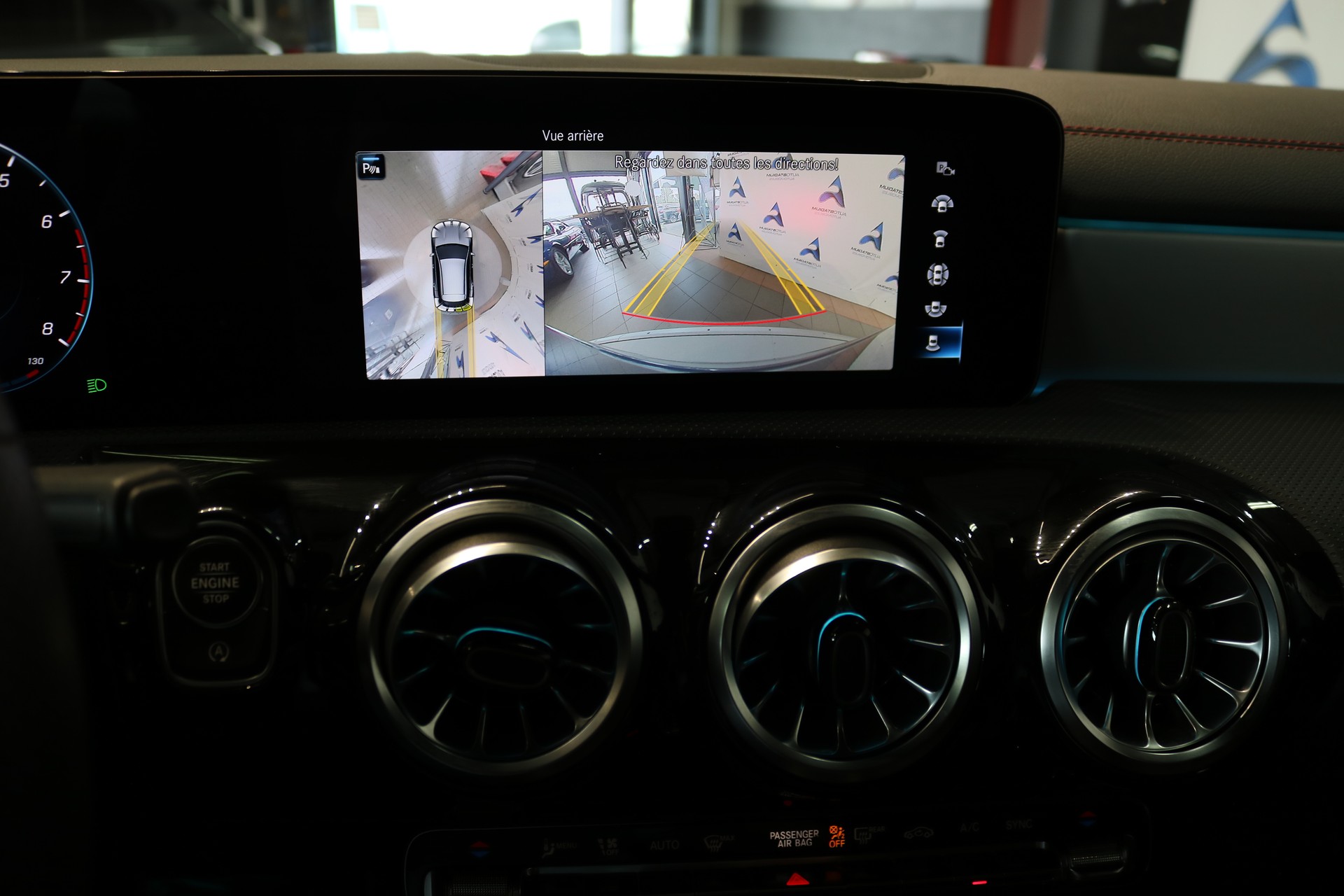 MERCEDES-BENZ CLA Shooting Brake 250 4Matic 7G-DCT AMG Line-image-6